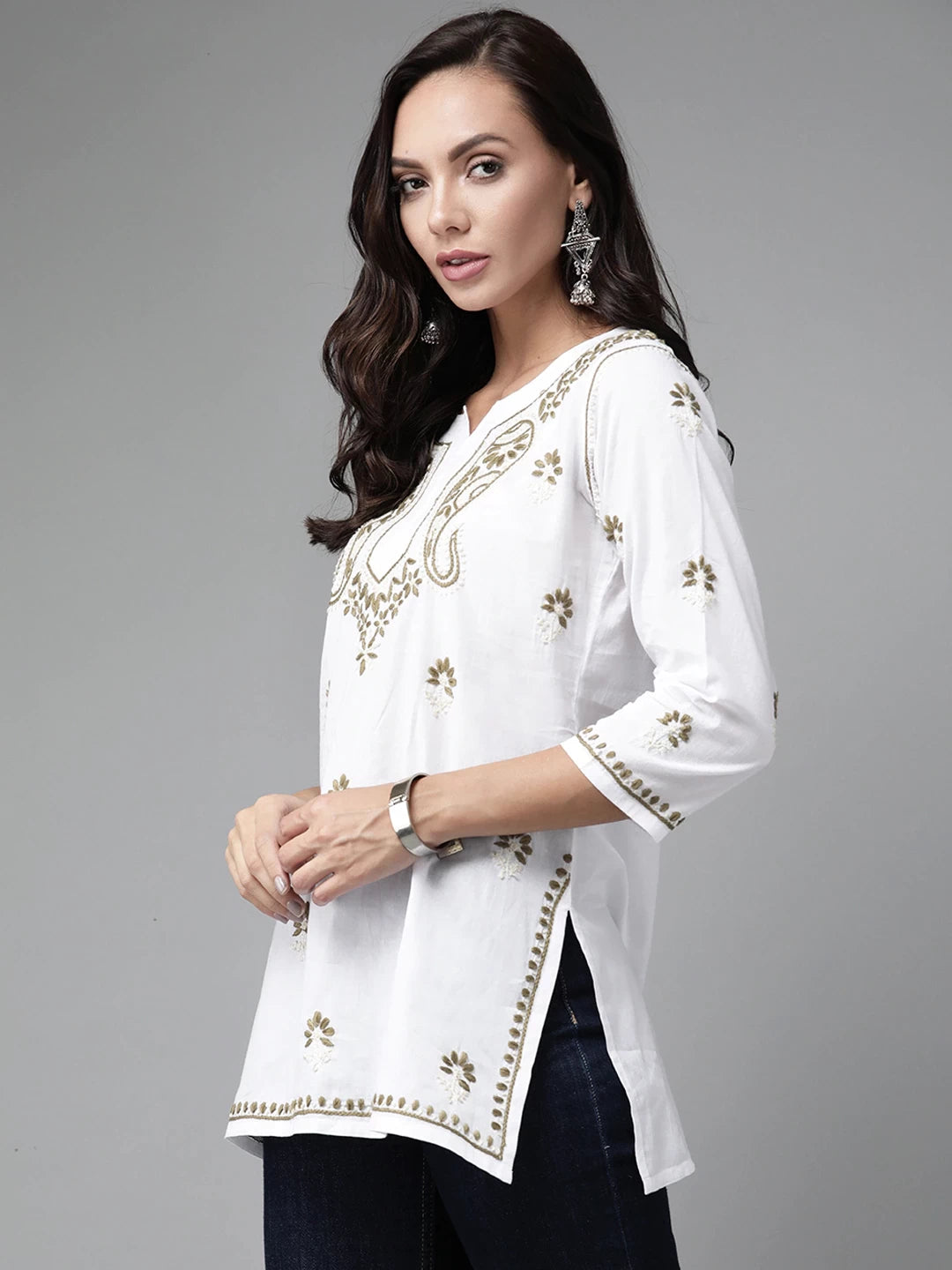 Ada Hand Embroidered White Cotton Lucknowi Chikankari Short Kurti A911223