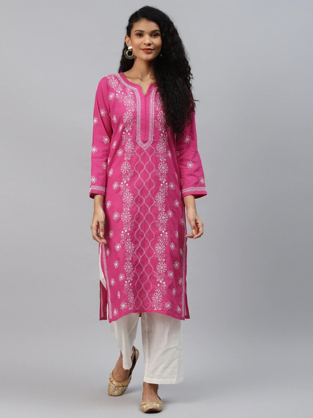 Ada Hand Embroidered Magenta Cotton Lucknow Chikankari Straight Kurta A144029