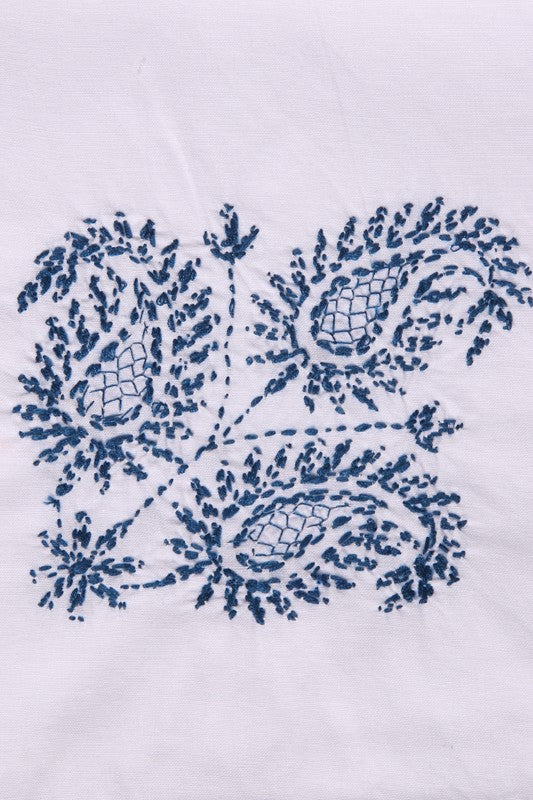 Ada Hand Embroidered White Cotton Lucknowi Chikankari Napkin Set 01A299711