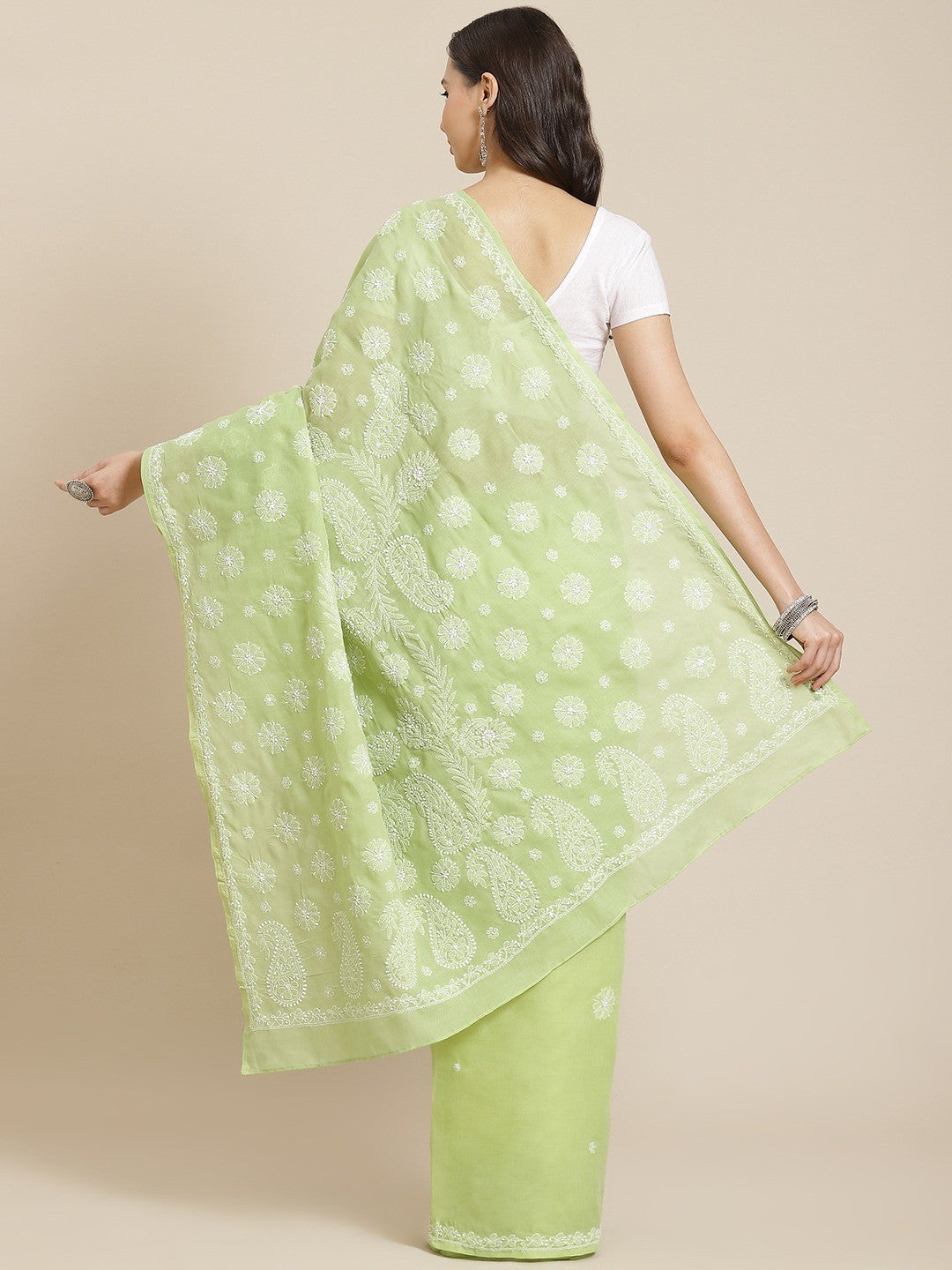 Ada Hand Embroidered Green Cotton Lucknow Chikan Saree With Blouse A311332