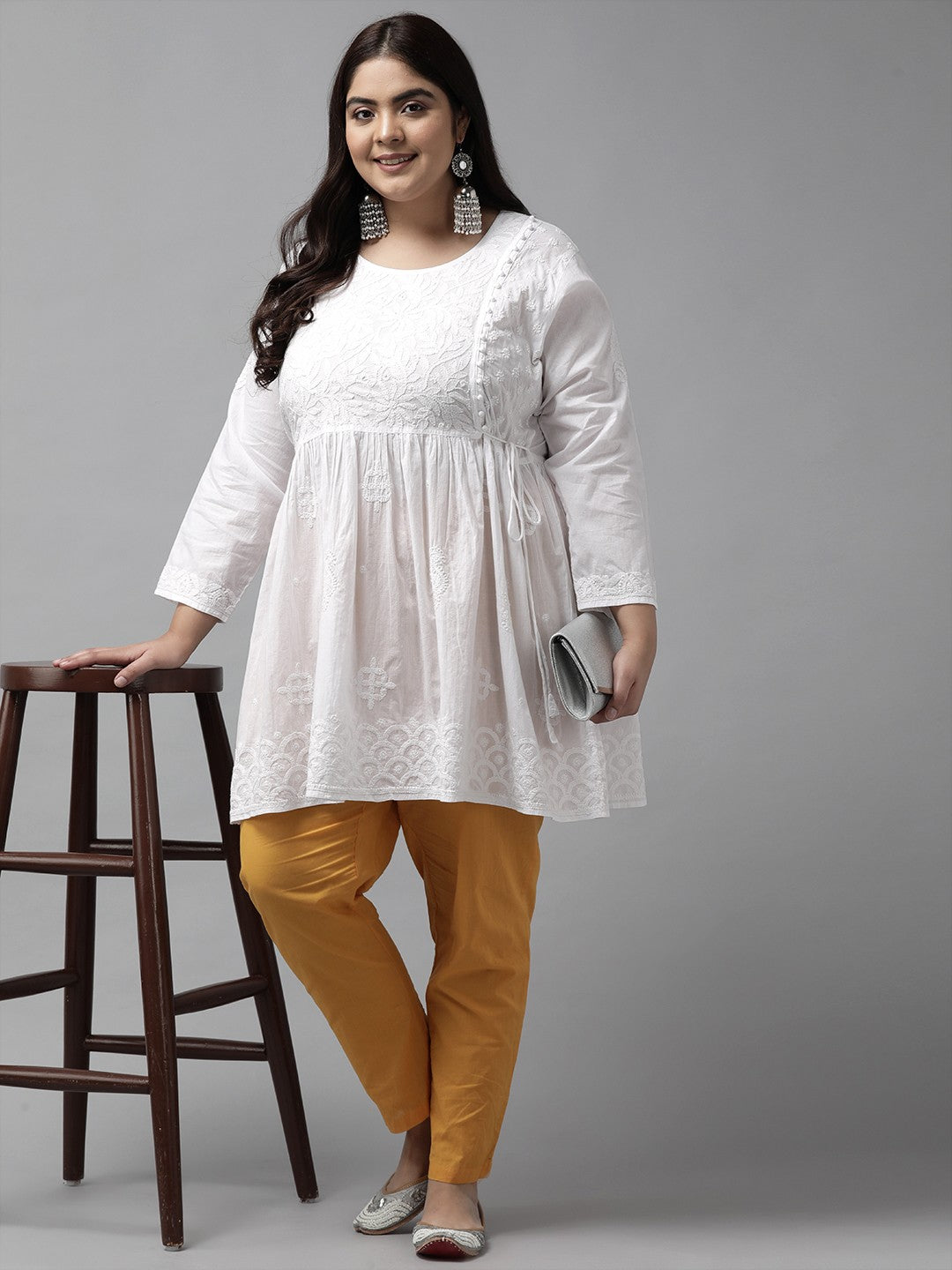Ada Hand Embroidered White Cotton Lucknowi Chikankari Kurti A100427