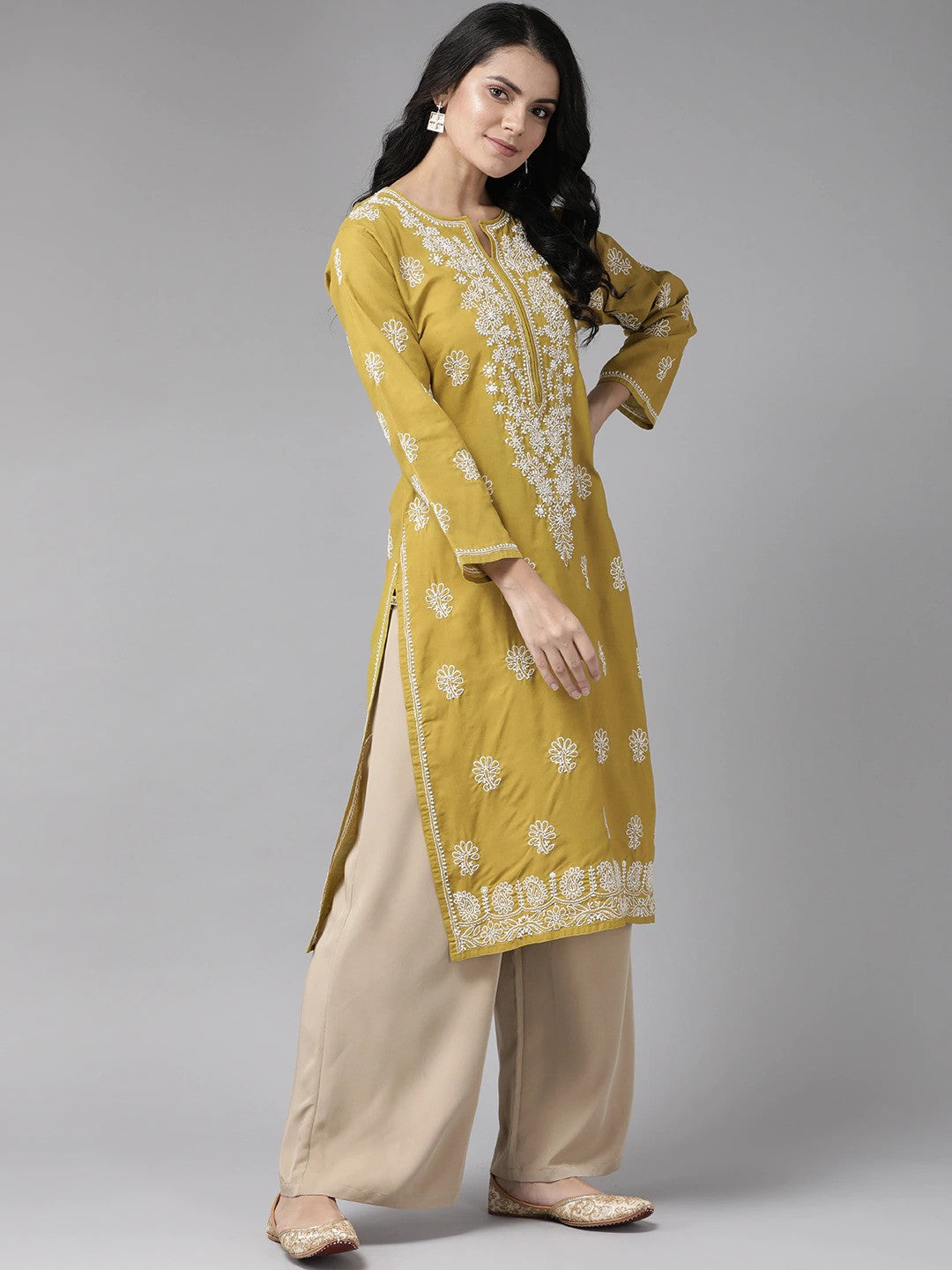 Ada Hand Embroidered Green Cotton Lucknowi Chikankari straight Kurta A207102