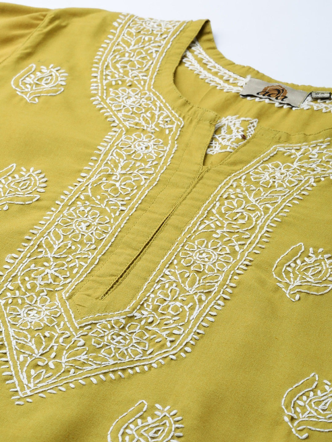 Ada Hand Embroidered Green Cotton Lucknowi Chikankari Short Kurti A210822