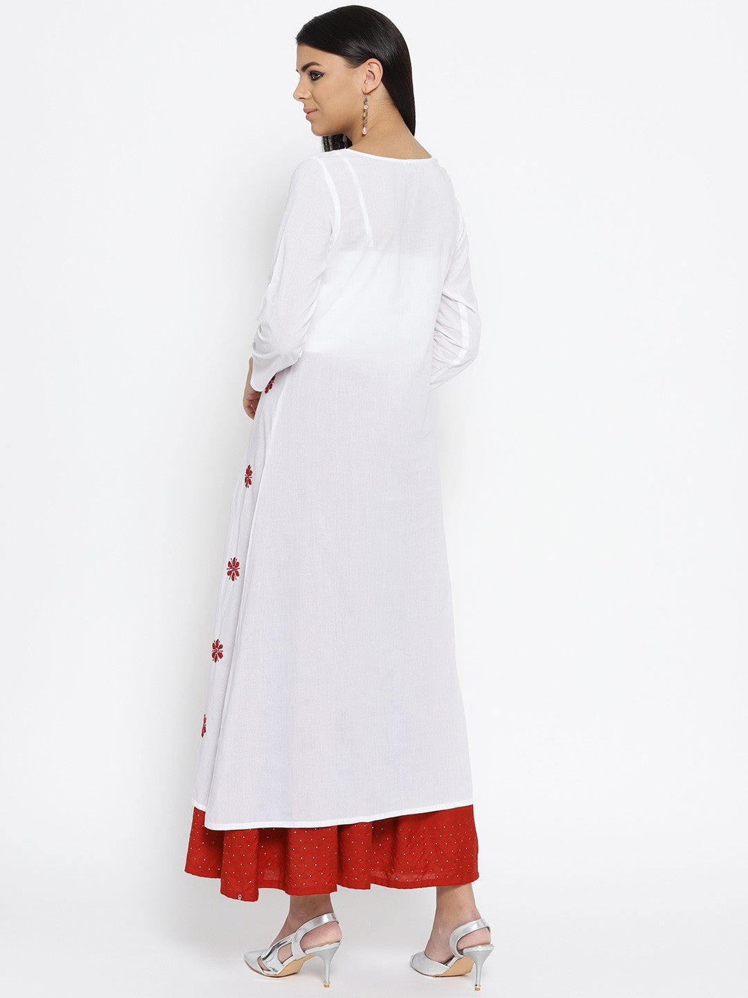 Ada Hand Embroidered White Cotton Lucknowi Chikankari Straight Kurta With Muqaish Work A100051