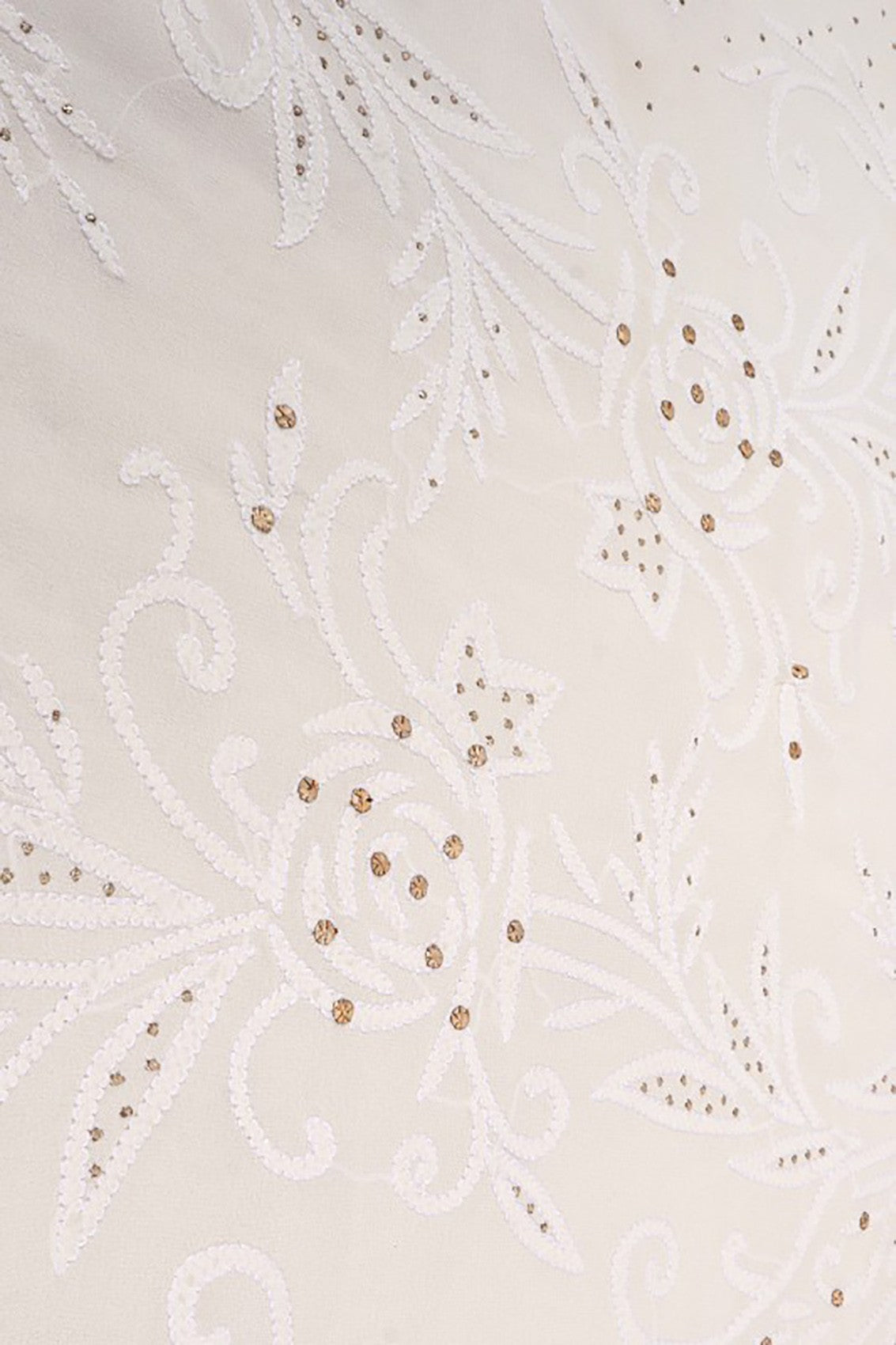 Ada Hand Embroidered Off White Pure Georgette Lucknowi Chikankari Saree/Blouse With Muqaish Work A623094