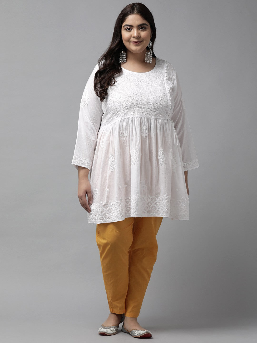 Ada Hand Embroidered White Cotton Lucknowi Chikankari Kurti A100427