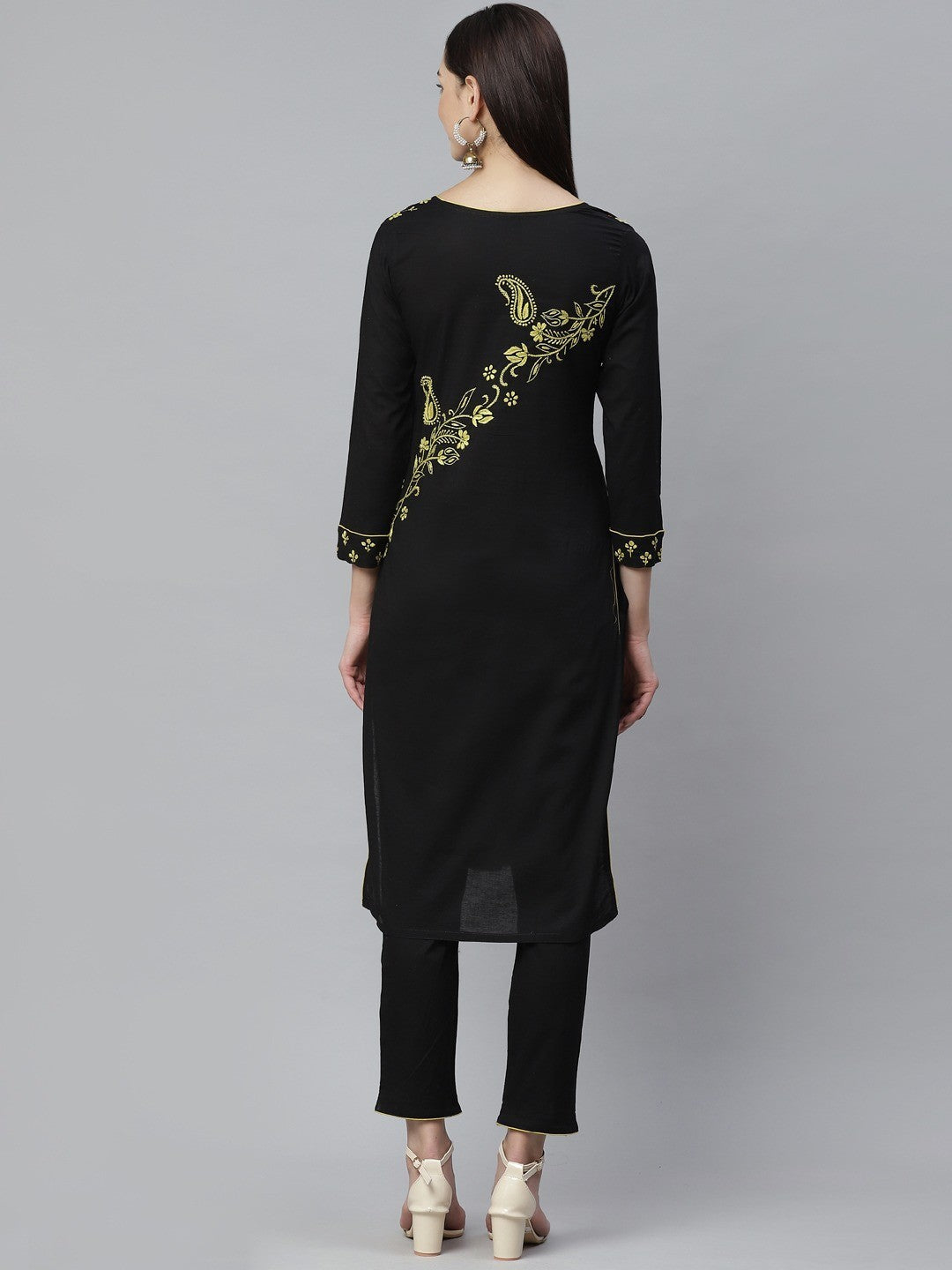 Ada Hand Embroidered Black Cotton Lucknowi Chikankari Straight Kurta With Trouser Set A811130