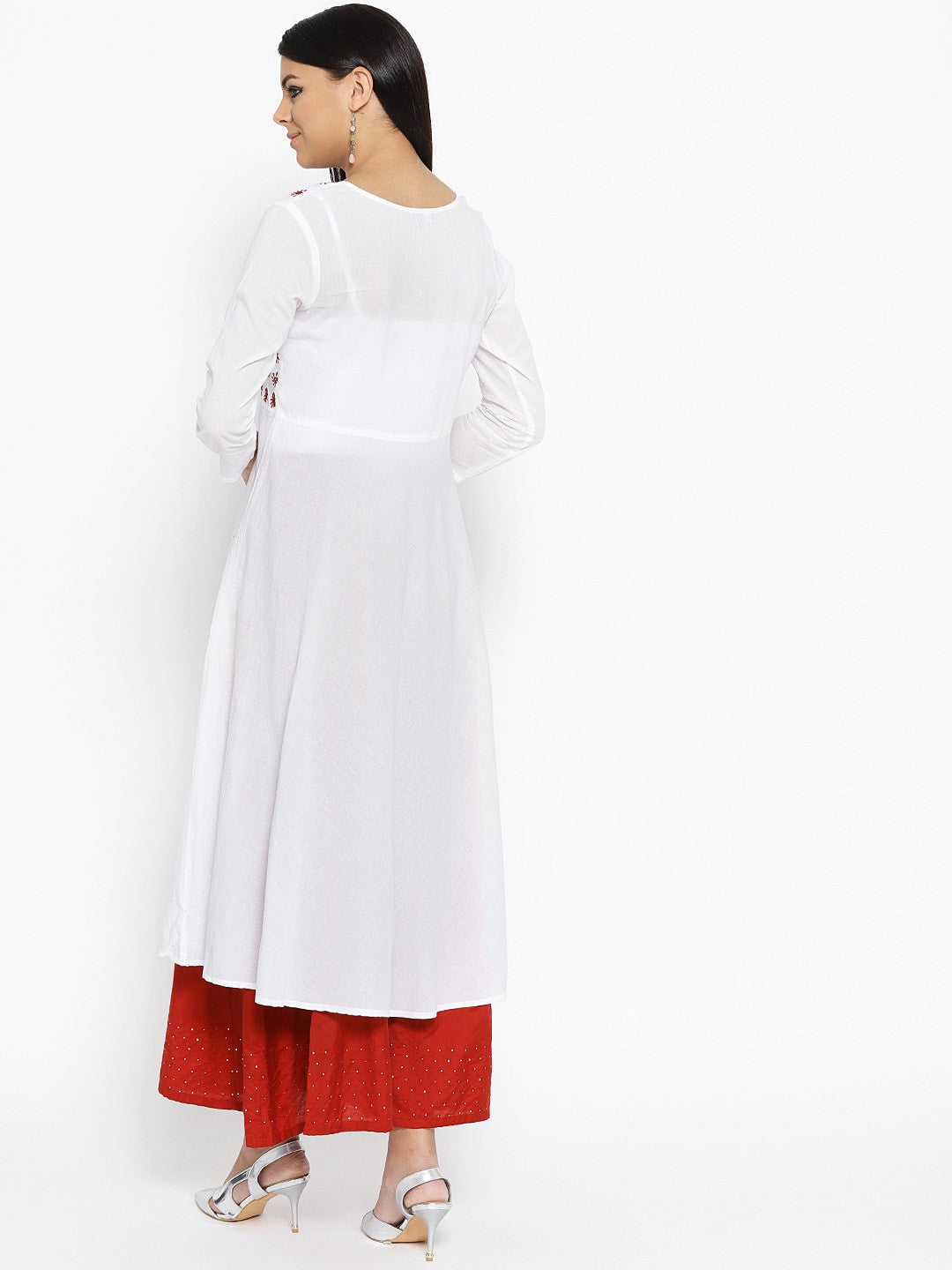 Ada Hand Embroidered White Cotton Lucknowi Chikankari Straight Kurta With Muqaish Work A100057