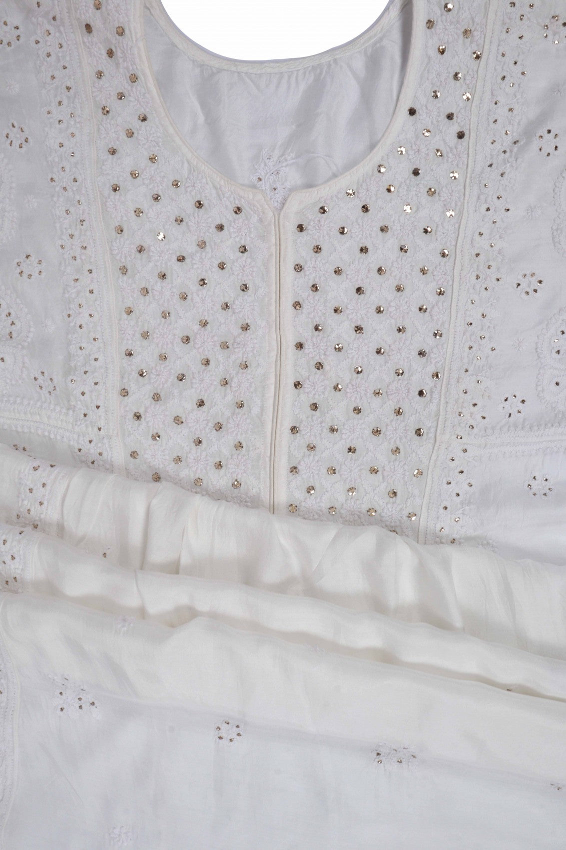 Ada Hand Embroidered White Muslin Lucknowi Chikankari Semi-Stitched Anarkali Kurta Piece With Muqaish Work 01A179471