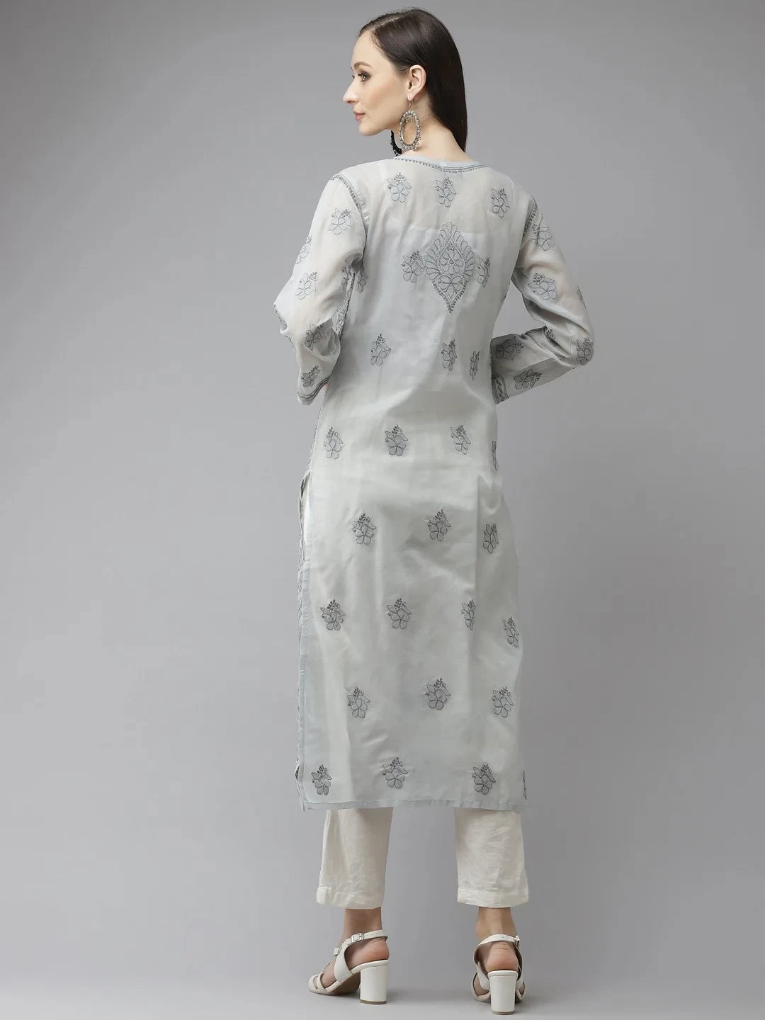 Ada Hand Embroidered Grey Cotton Lucknowi Chikankari Straight Kurta A411318