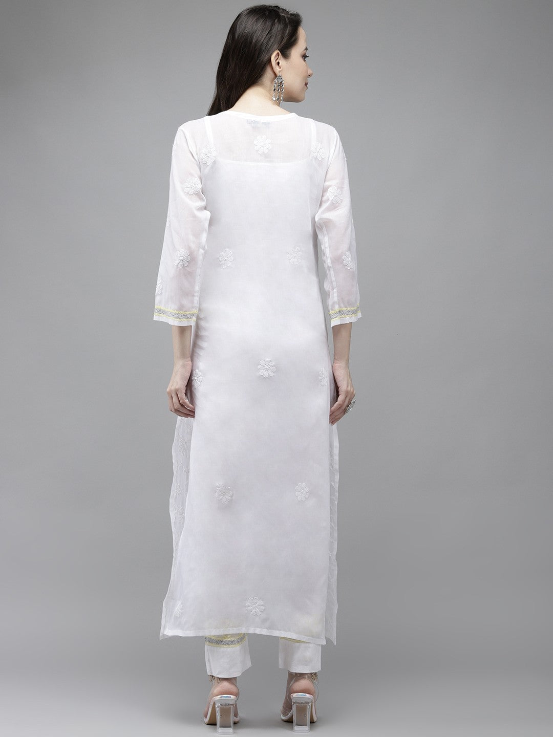 Ada Hand Embroidered White Cotton Lucknowi Chikankari Kurta Set A811213