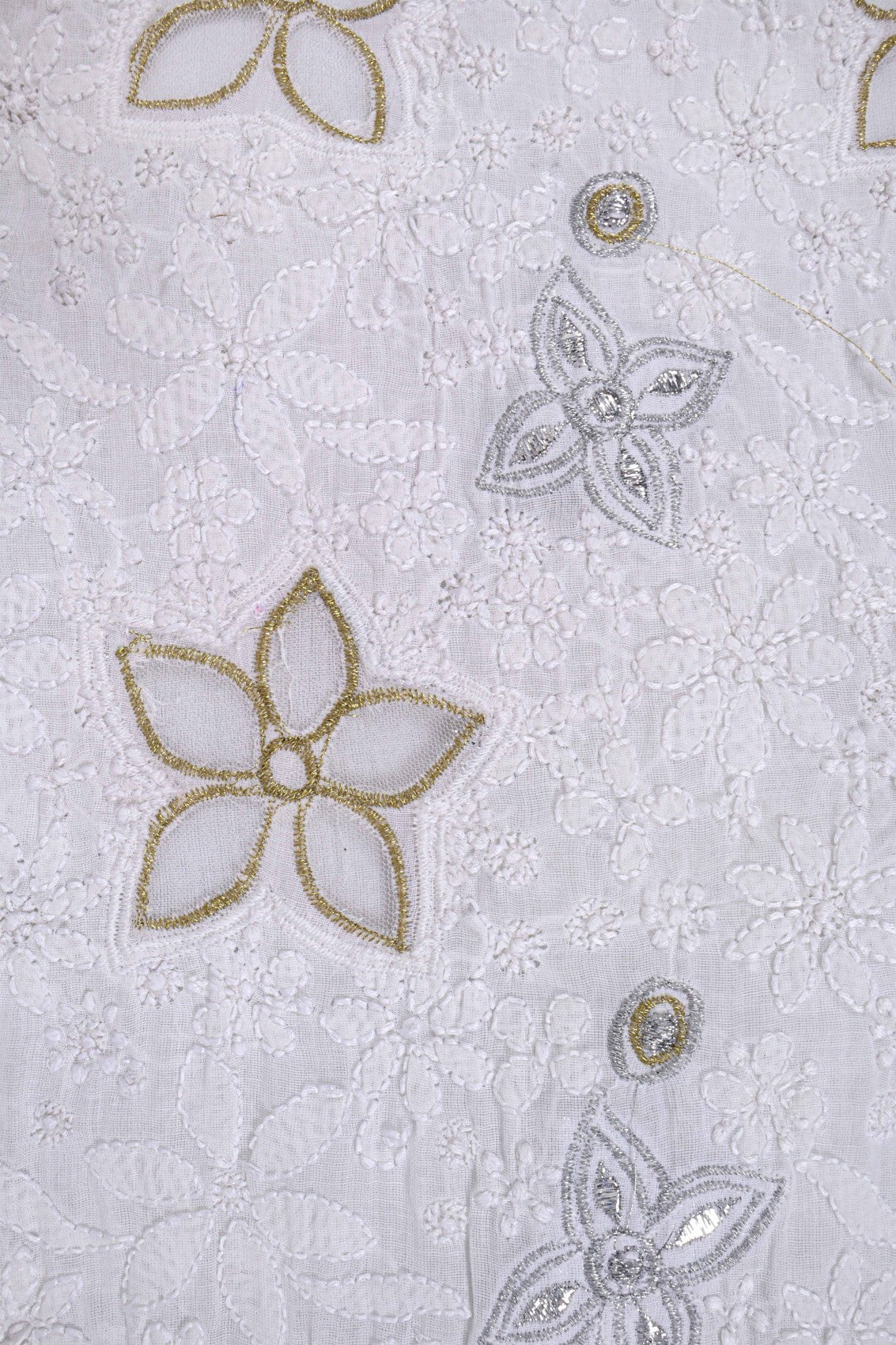 Ada Hand Embroidered White Cotton Lucknowi Chikankari Unstitched Suit Piece With Lurex Work 01A214031