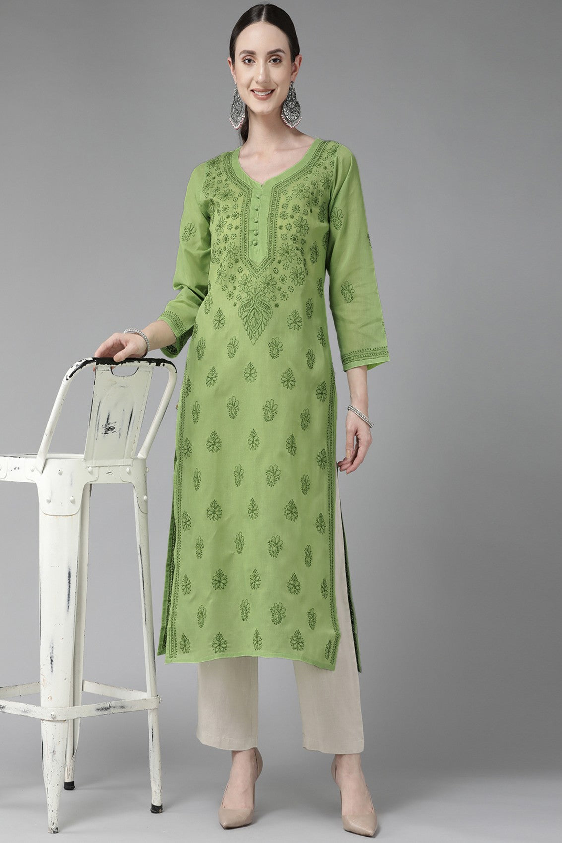 Ada Hand Embroidered Green Cotton Lucknowi Chikankari Straight Kurta A231409