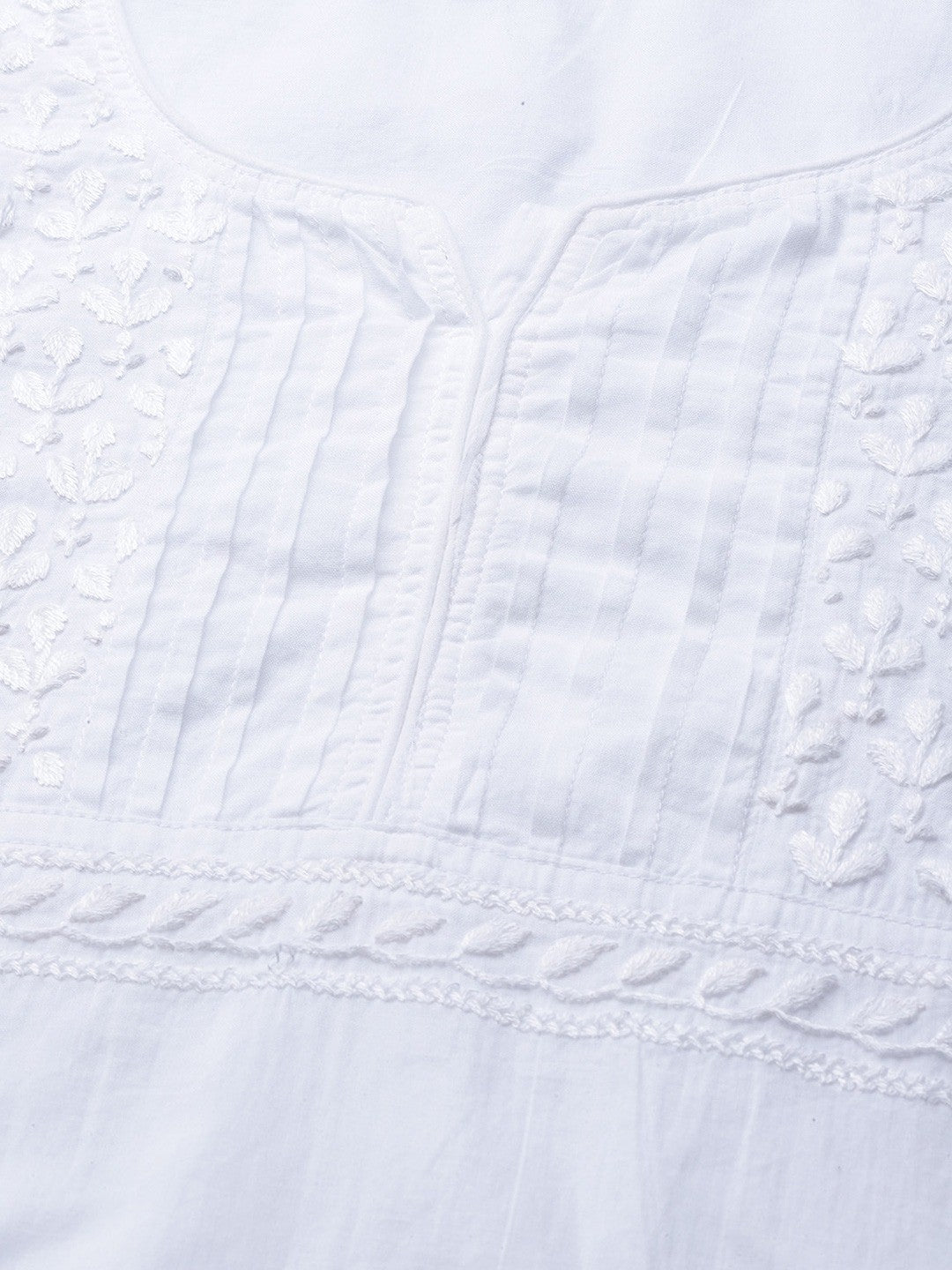 Ada Hand Embroidered White Cotton Lucknowi Chikankari Straight Kurta Set A811197