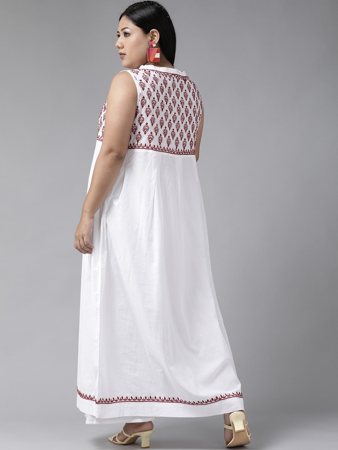 Ada Hand Embroidered White Cotton Lucknowi Chikankari A-line Kurta with Muqaish Work A100467
