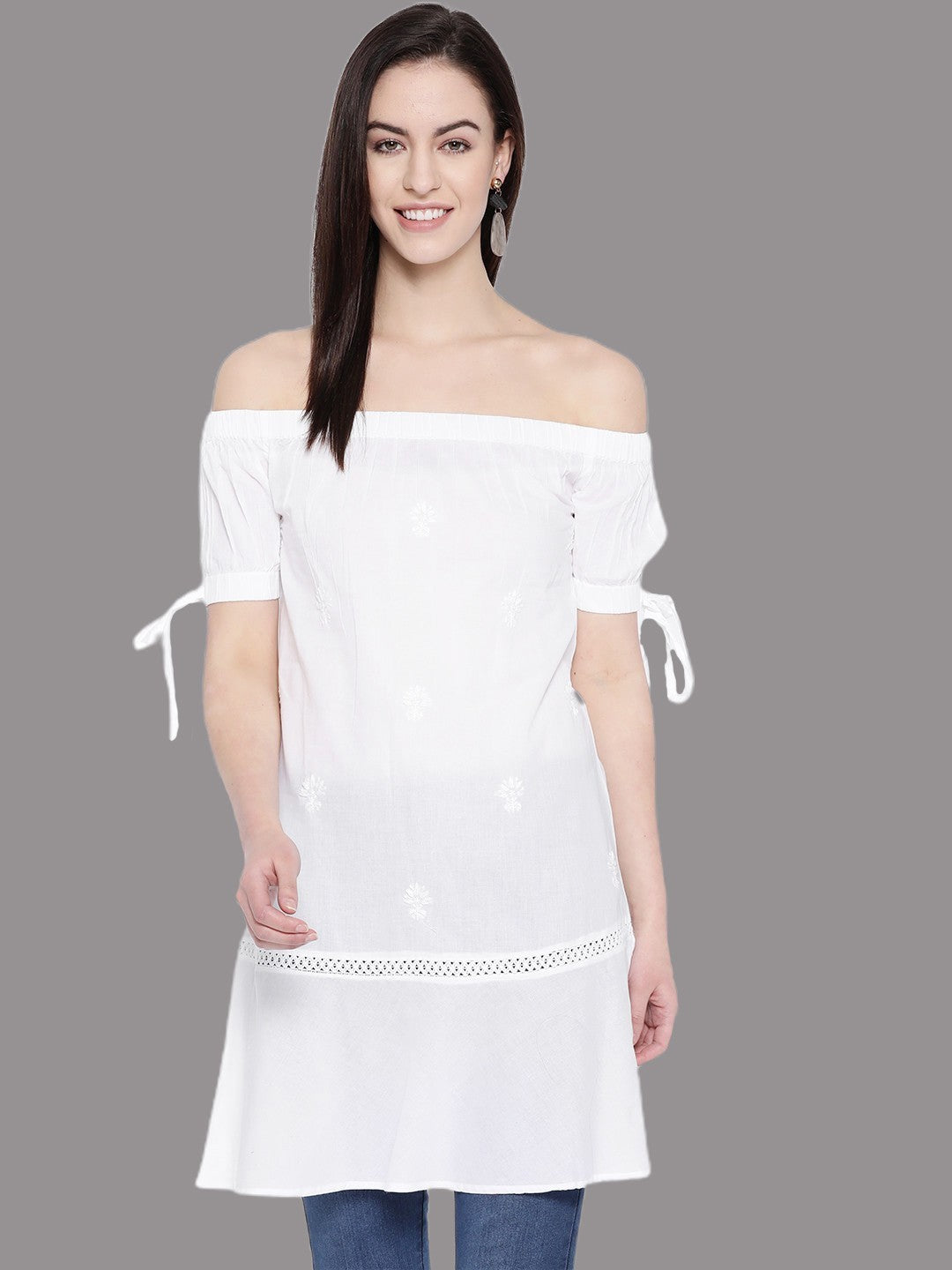 Ada Hand Embroidered White Cotton Lucknowi Chikankari Straight Kurti A100236