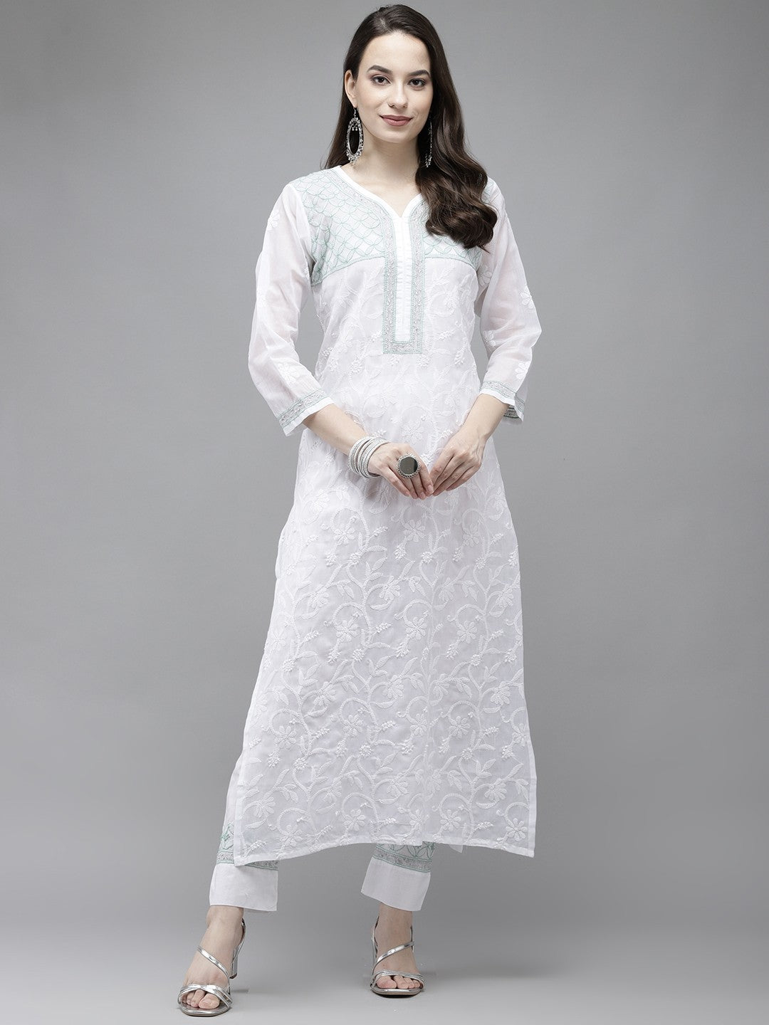 Ada Hand Embroidered White Cotton Lucknowi Chikankari Straight Kurta With Zari Work A411439