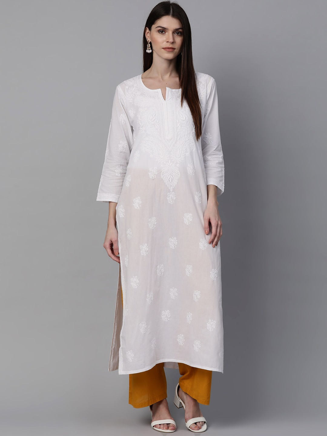 Ada Hand Embroidered White Cotton Lucknowi Chikankari Straight Kurta A100417