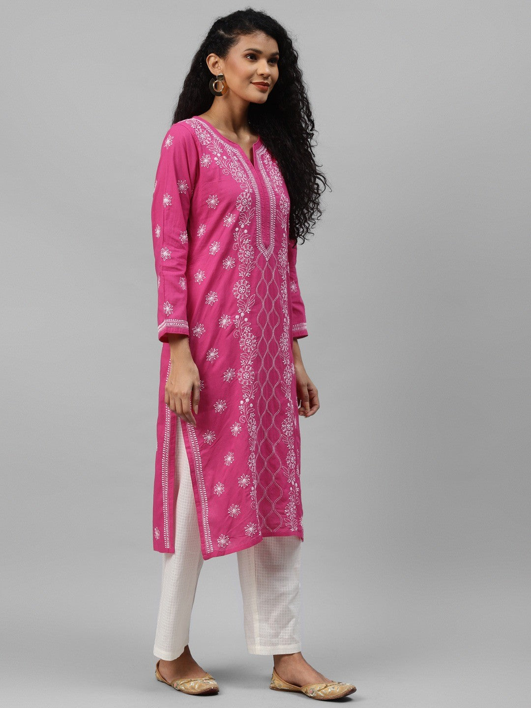 Ada Hand Embroidered Magenta Cotton Lucknow Chikankari Straight Kurta A144029