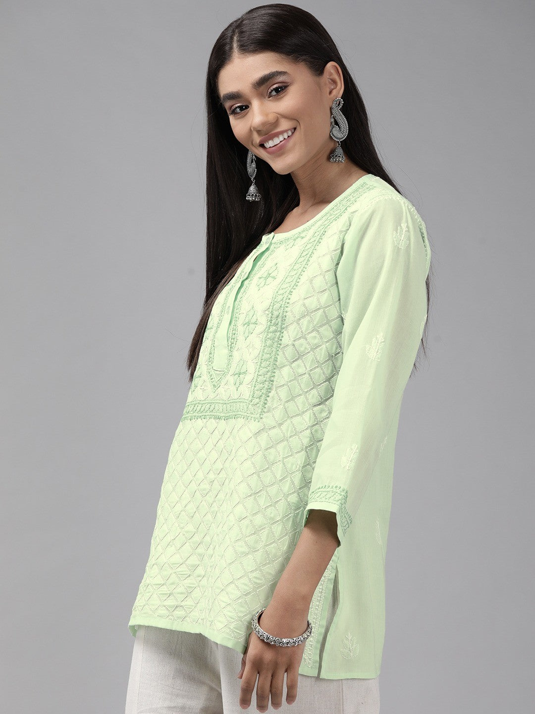 Ada Hand Embroidered Green Cotton Lucknowi Chikankari Straight Kurti A911243