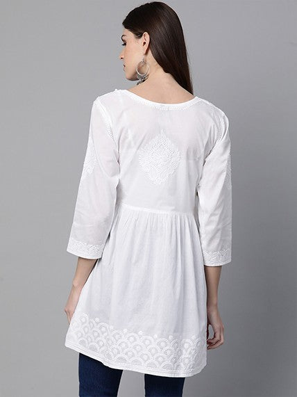 Ada Hand Embroidered White Cotton Lucknowi Chikankari Kurti A100427