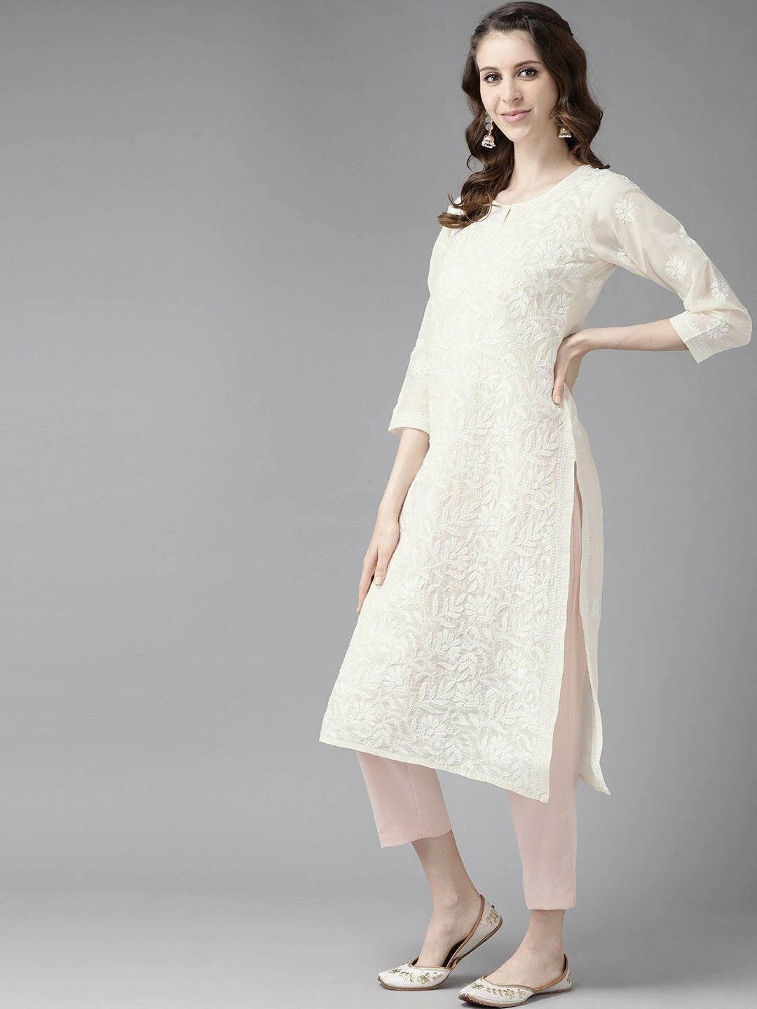 Ada Hand Embroidered Cream Cotton Lucknowi Chikan Kurta A411179