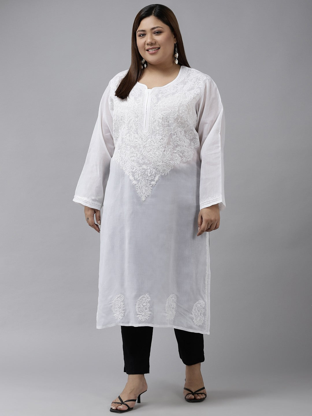 Ada Hand Embroidered White Cotton Lucknowi Chikankari Straight Kurta A227625