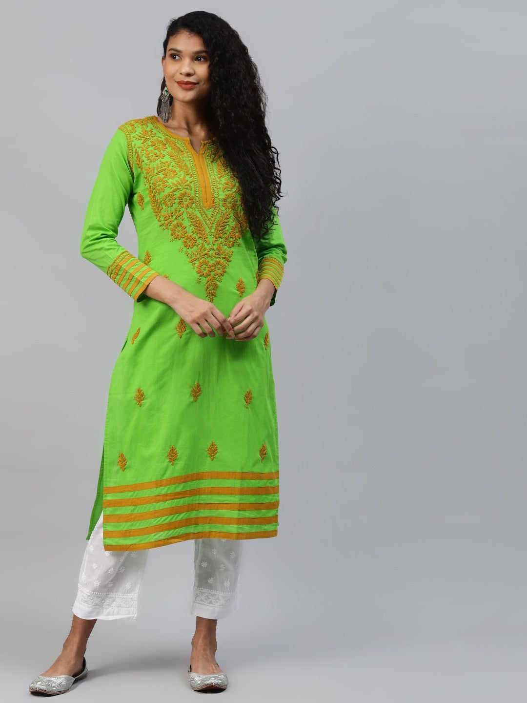 Ada Hand Embroidered Green Cotton Lucknowi Chikankari Straight Kurta A135617