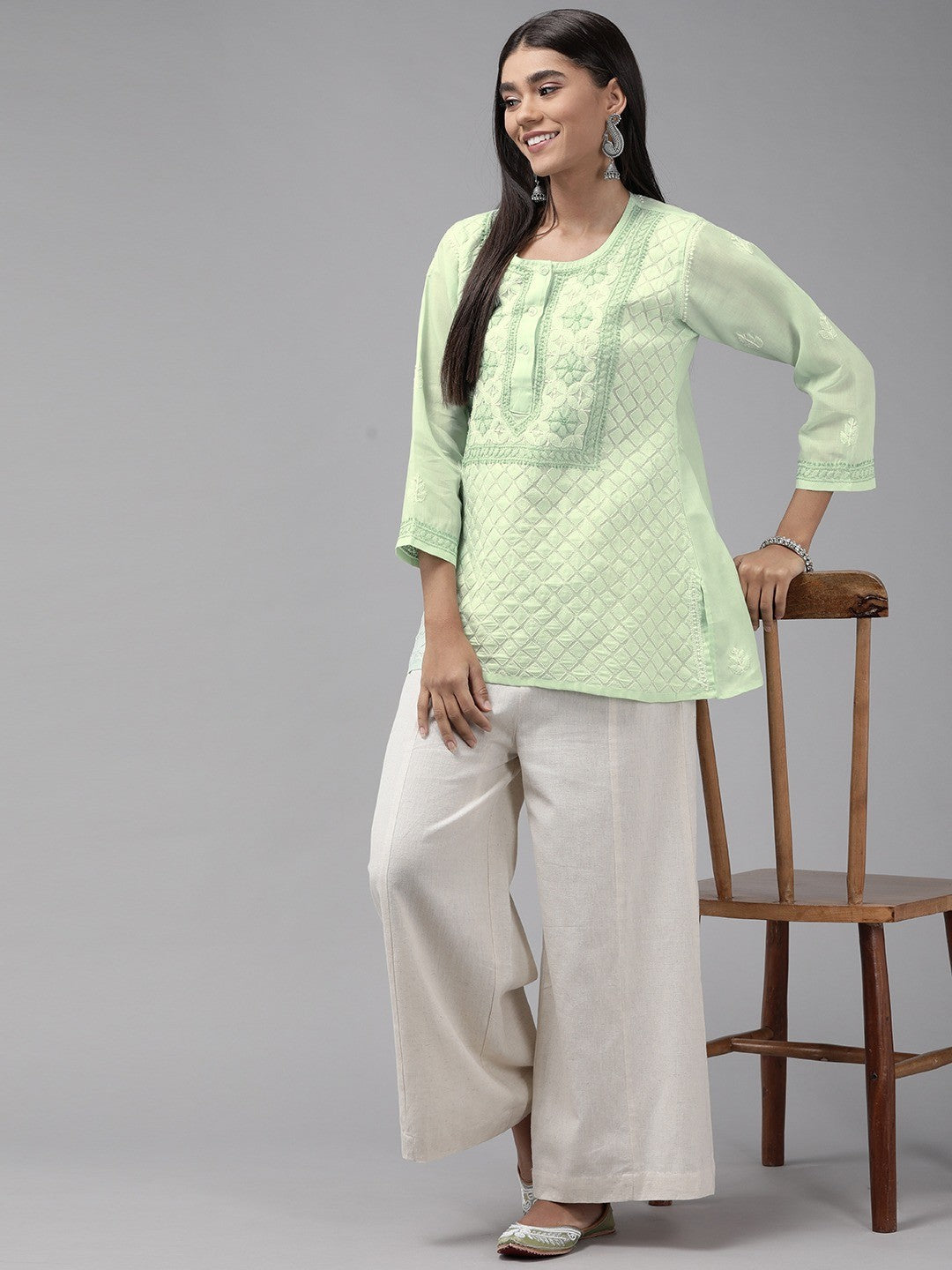Ada Hand Embroidered Green Cotton Lucknowi Chikankari Straight Kurti A911243