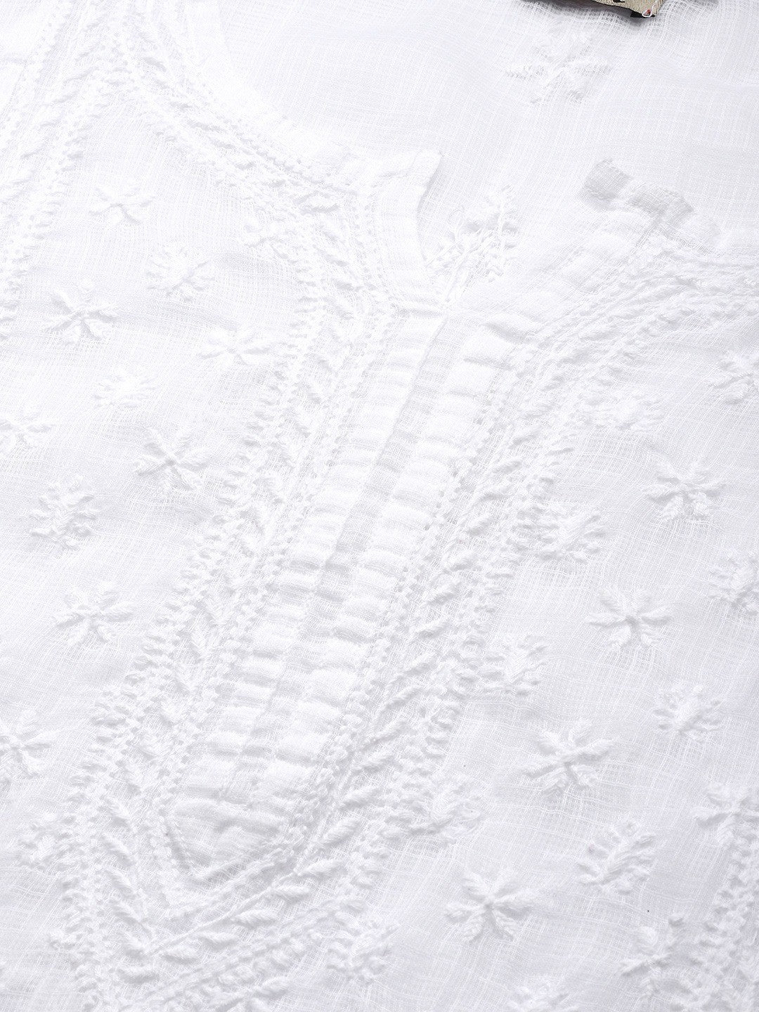 Ada Hand Embroidered White Kota Lucknowi Chikankari Kurta Set With Slip A811112
