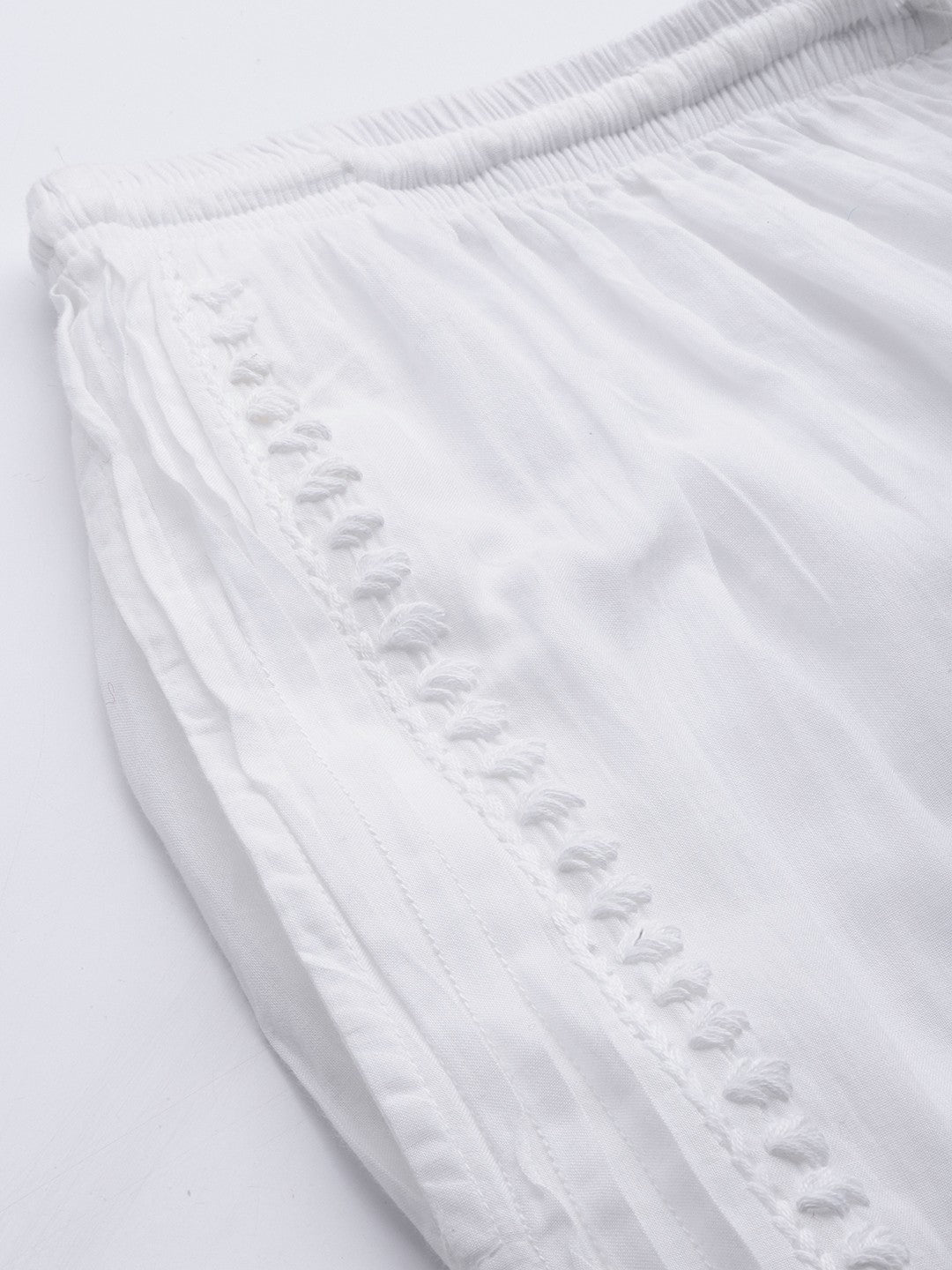 Ada Hand Embroidered White Cotton Lucknowi Chikankari Pant A711172
