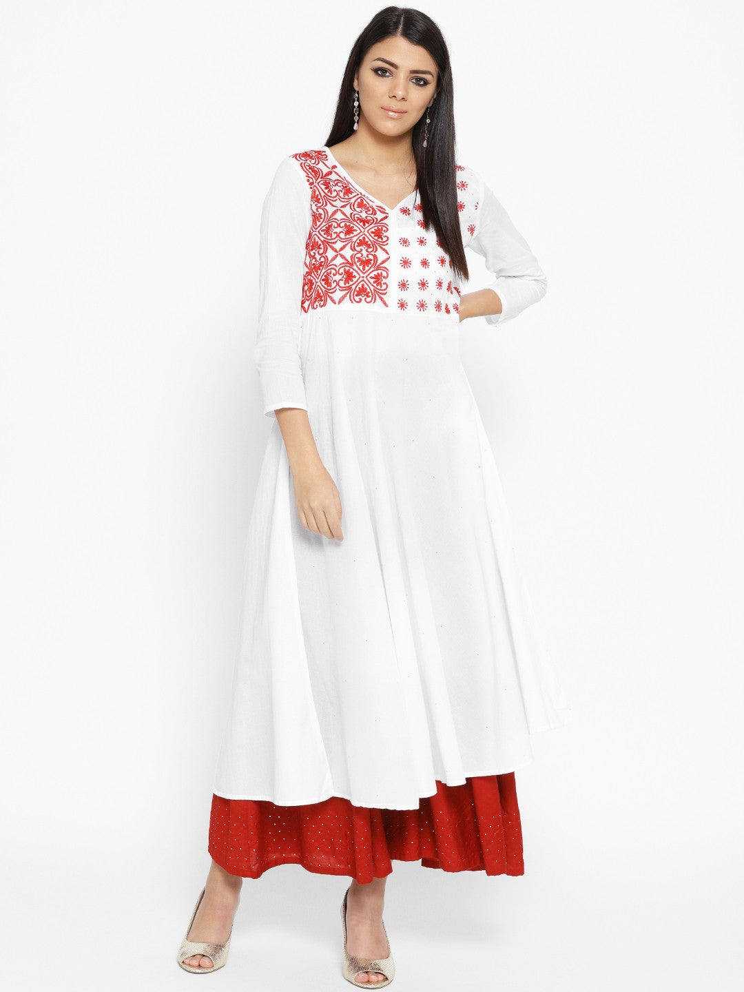 Ada Hand Embroidered White Cotton Lucknowi Chikankari Straight Kurta With Muqaish Work A100053