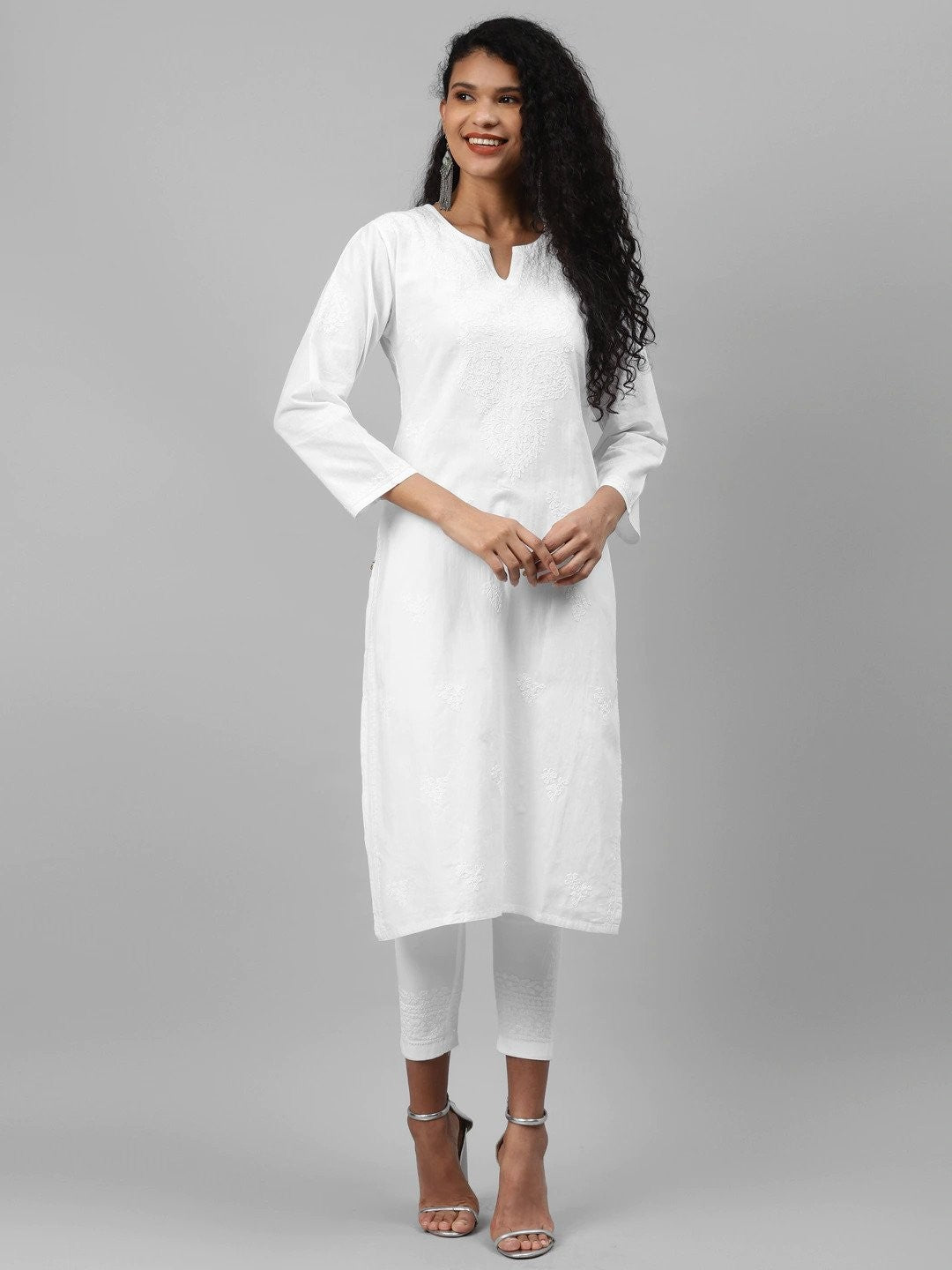 Ada Hand Embroidered White Cotton Lucknowi Chikankari Kurta Set A811199