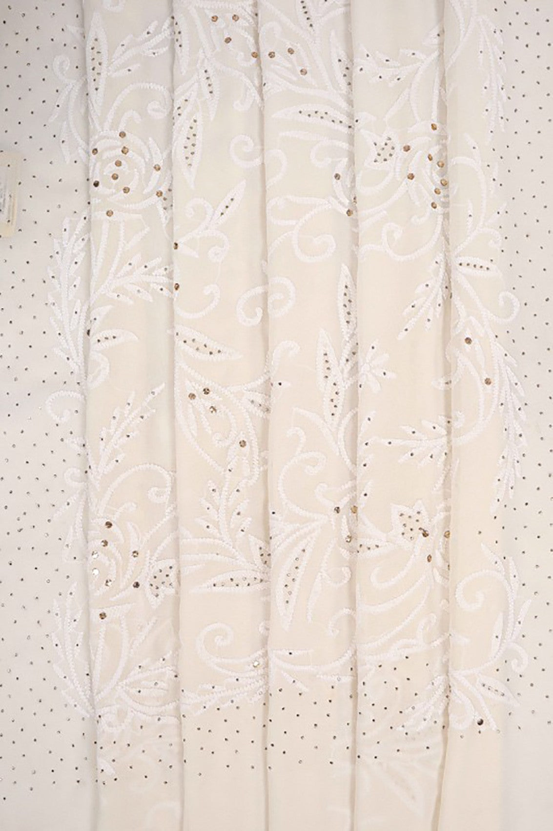 Ada Hand Embroidered Off White Pure Georgette Lucknowi Chikankari Saree/Blouse With Muqaish Work A623094