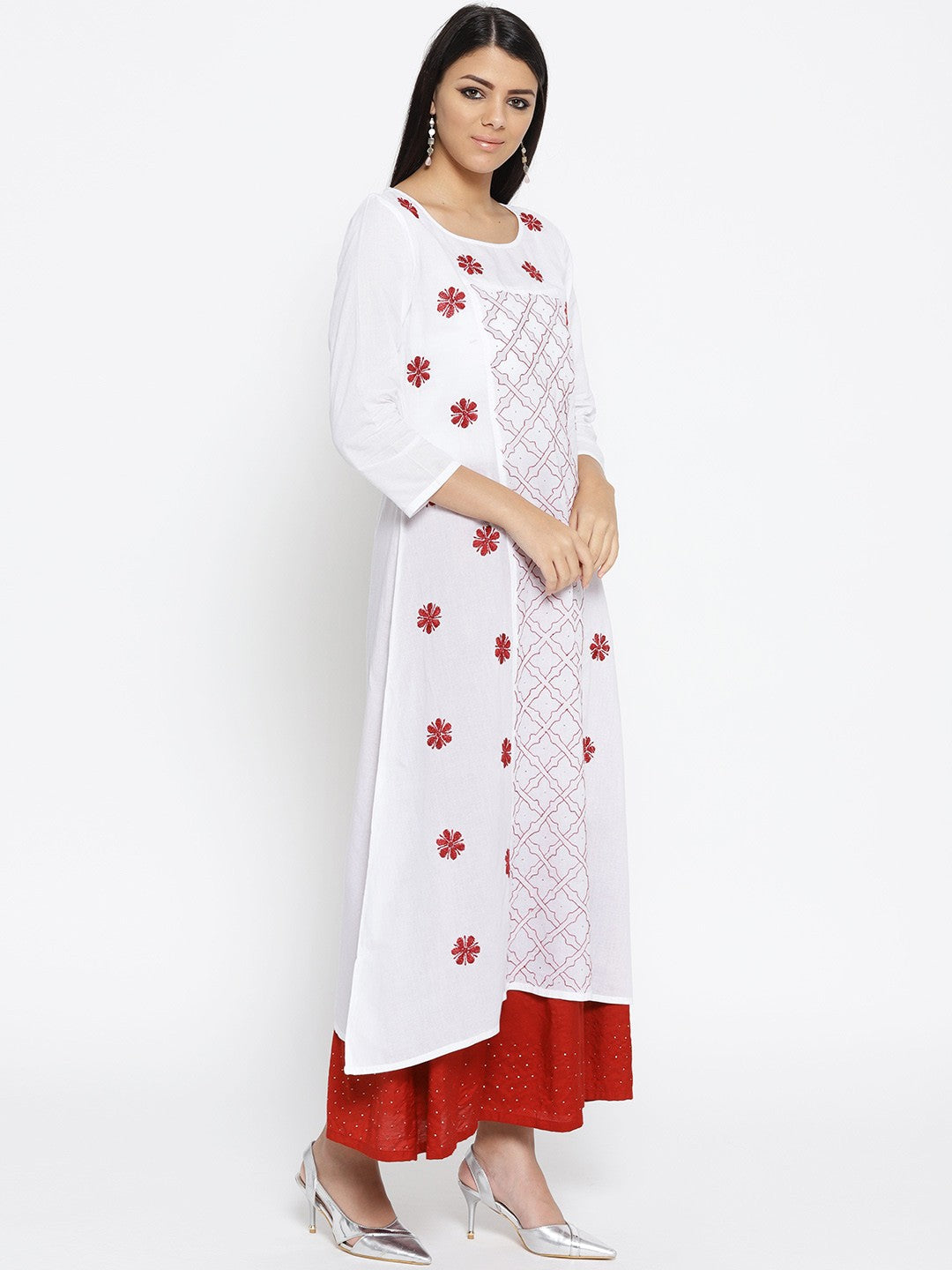 Ada Hand Embroidered White Cotton Lucknowi Chikankari Straight Kurta With Muqaish Work A100051