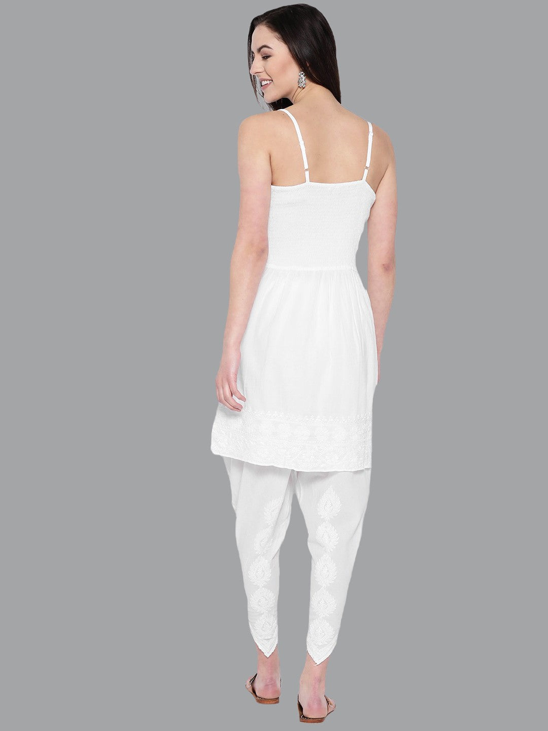 Ada Hand Embroidered White Cotton Lucknowi Chikankari Kurta With Dhoti A100137