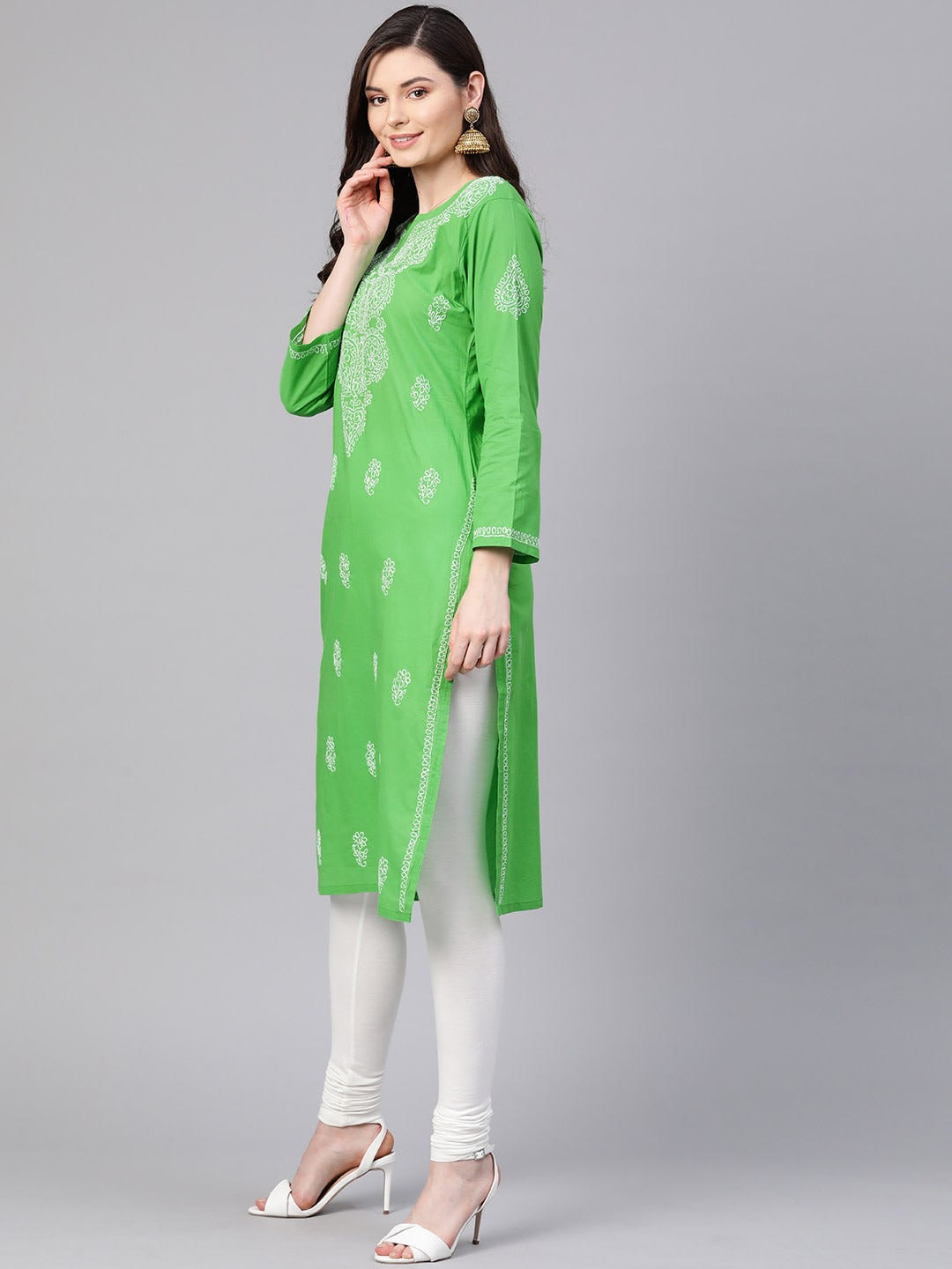 Ada Hand Embroidered Green Pure Cambric Cotton Lucknowi Chikankari Straight Kurta A100350