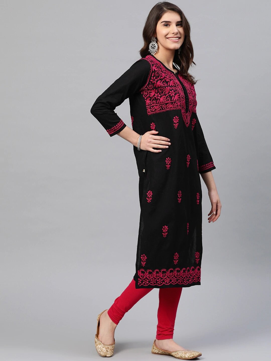 Ada Hand Embroidered Black Cotton Lucknowi Chikankari Straight Kurta A411543