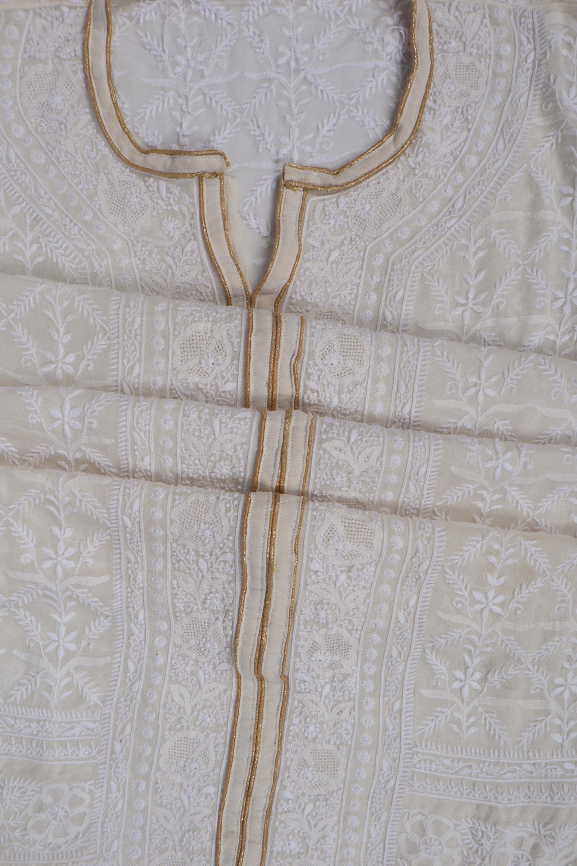 Ada Hand Embroidered Off White Pure Georgette Lucknowi Chikankari Semi-Stitched Suit Set A350967