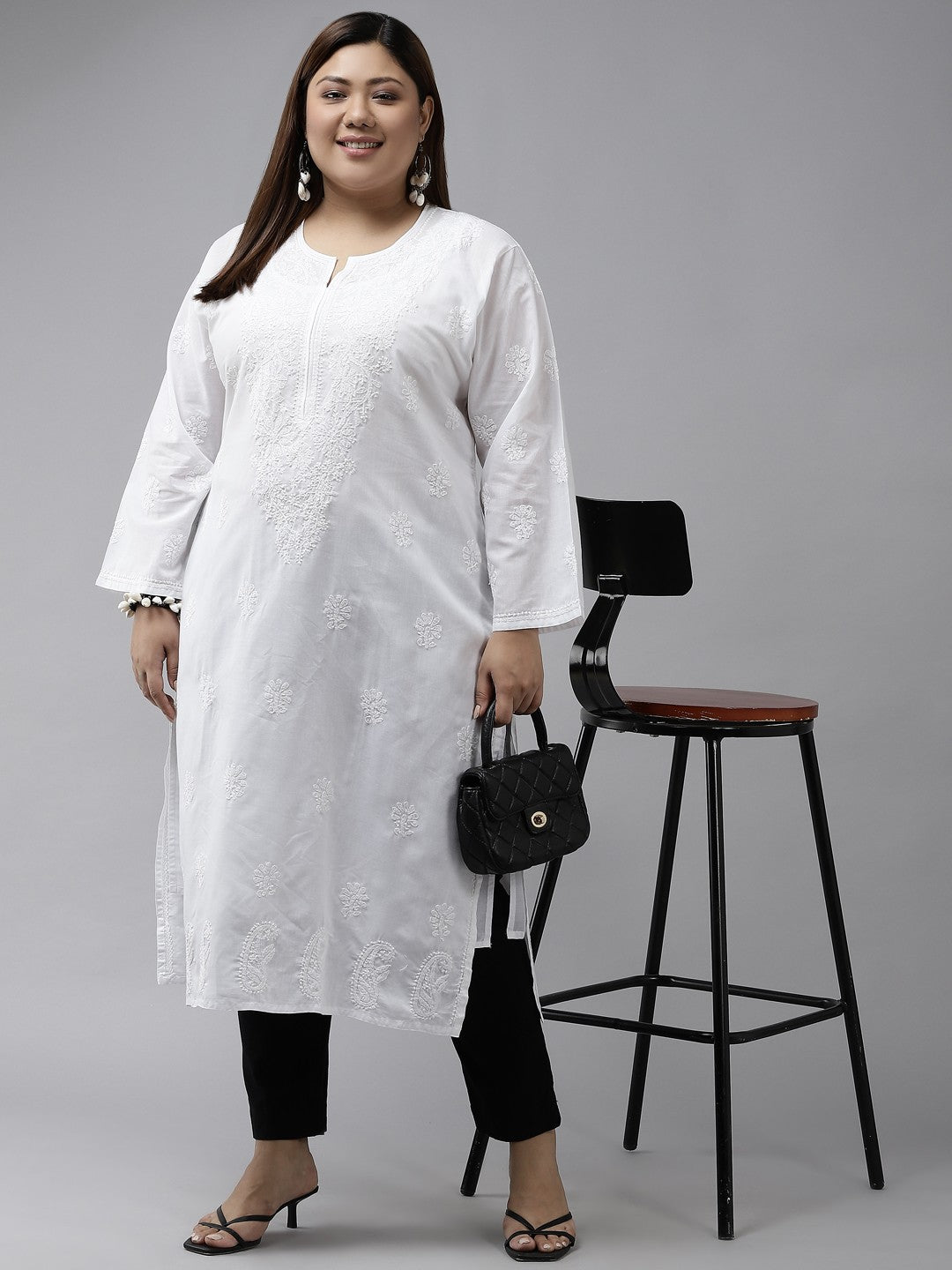 Ada Hand Embroidered White Cotton Lucknowi Chikankari Straight Kurta A100344