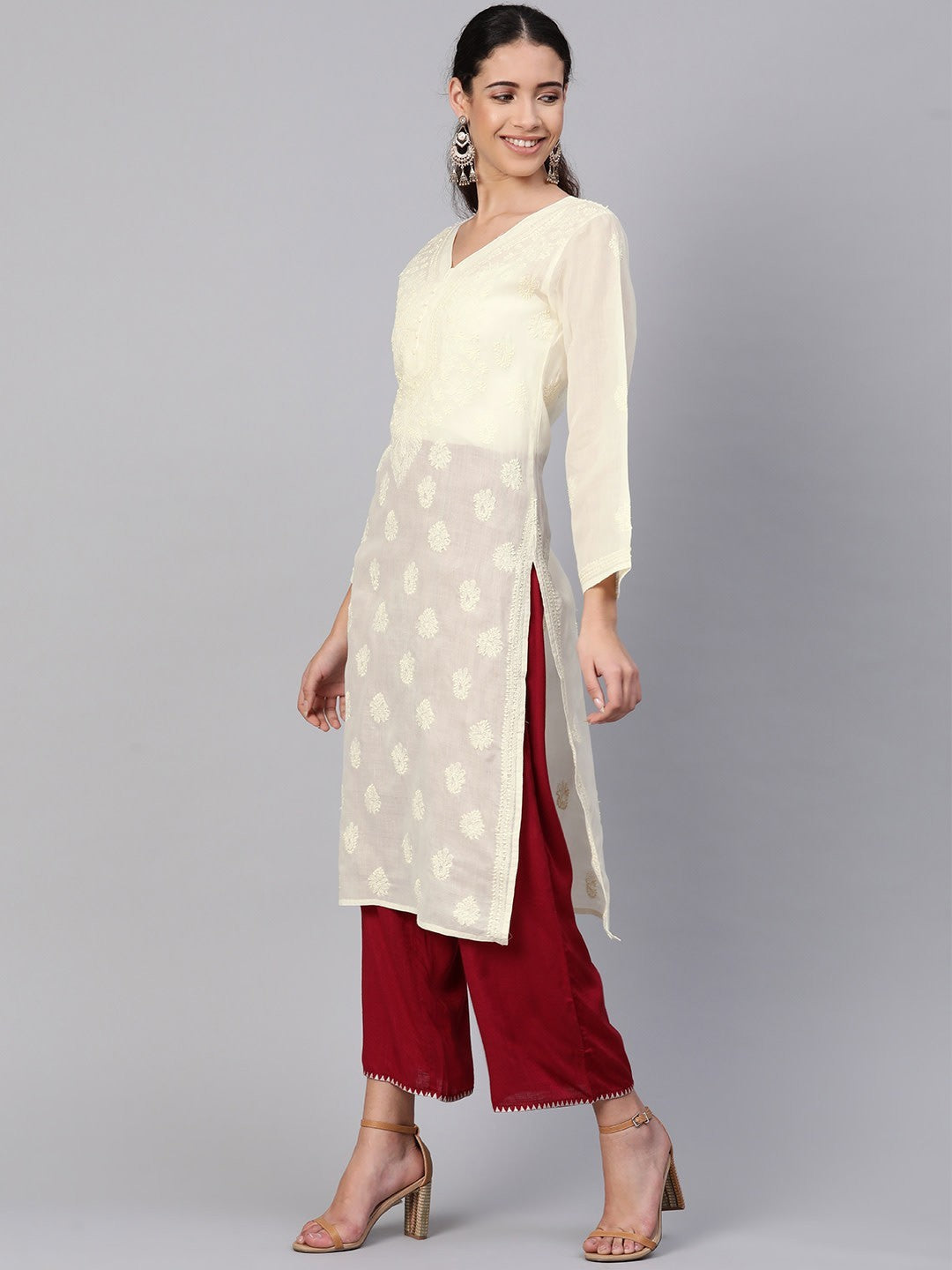 Ada Hand Embroidered Cream Cotton Lucknowi Chikankari Straight Kurta A100363