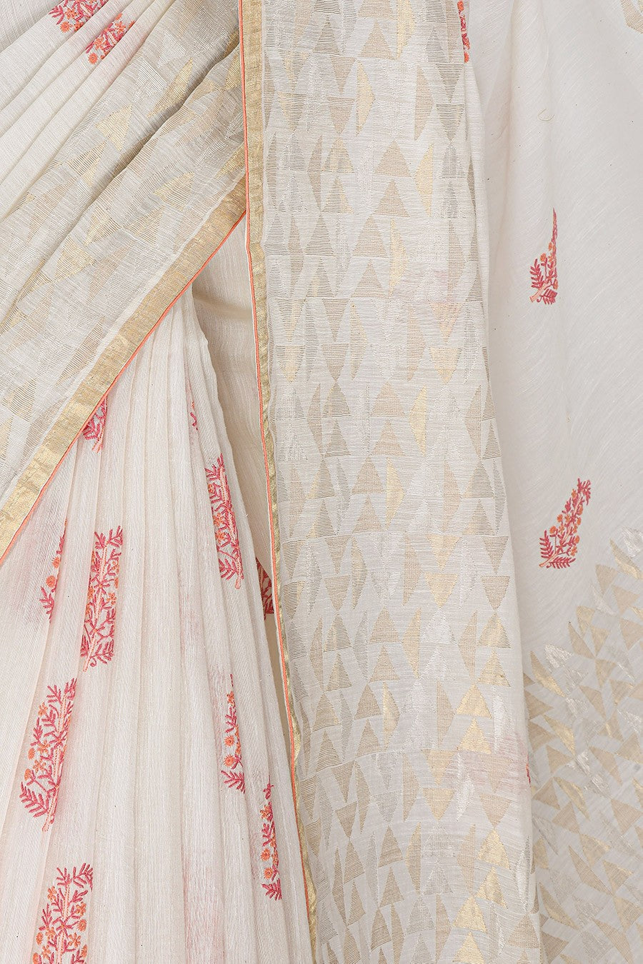Ada Hand Embroidered Cream Chanderi Lucknowi Chikankari Saree With Blouse A103419