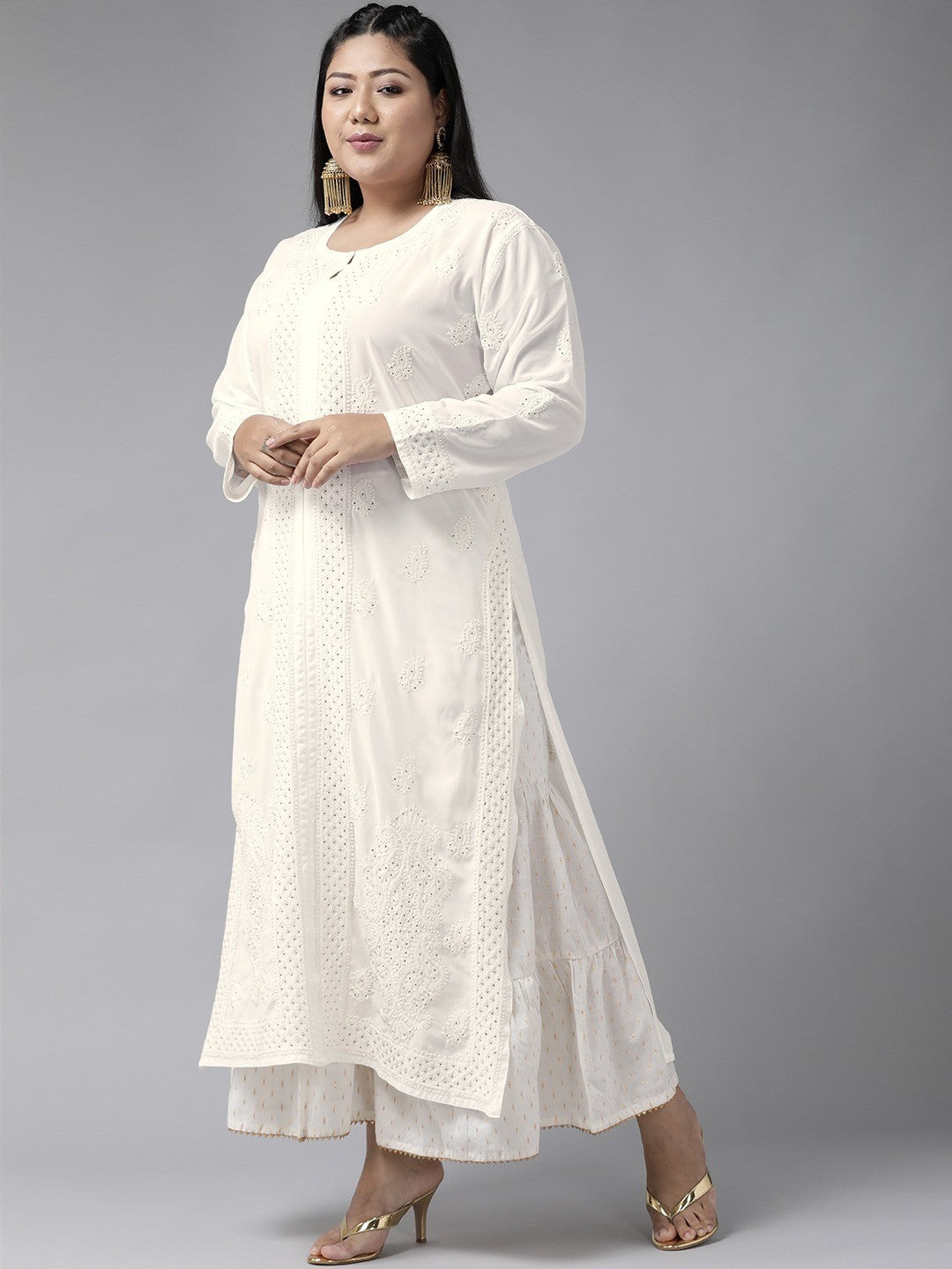 Ada Hand Embroidered White Georgette Lucknowi Chikankari Straight Kurta with Muqaish Work A100580