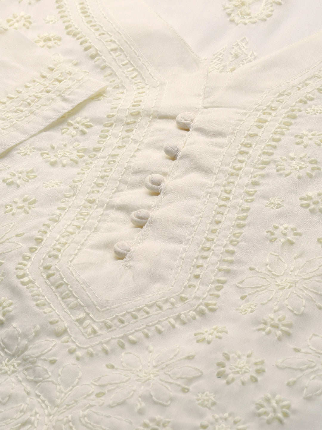 Ada Hand Embroidered Cream Cotton Lucknowi Chikankari Straight Kurta A100363