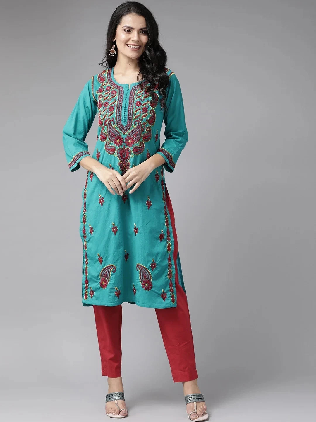 Ada Hand Embroidered Green Cotton Lucknowi Chikankari Straight Kurta A223708