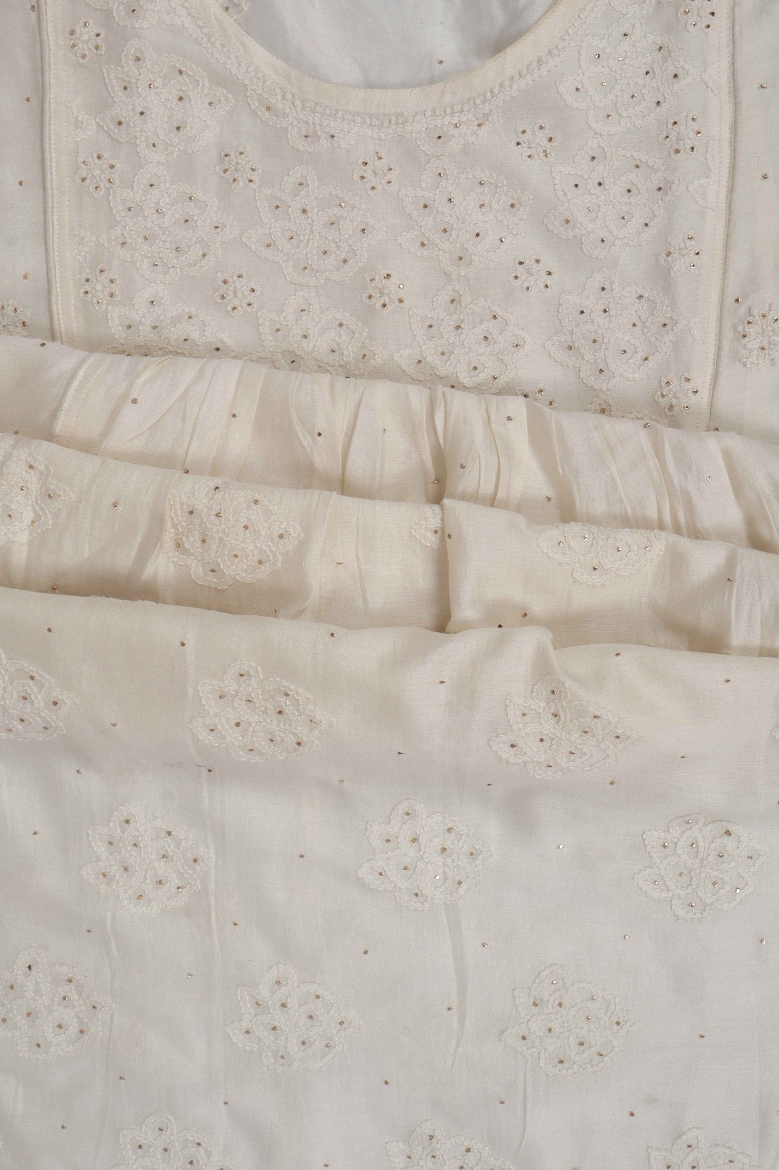 Ada Hand Embroidered Off White Chanderi Chikankari Semi-Stitched Anarkali Kurta Piece With Muqaish Work A544221