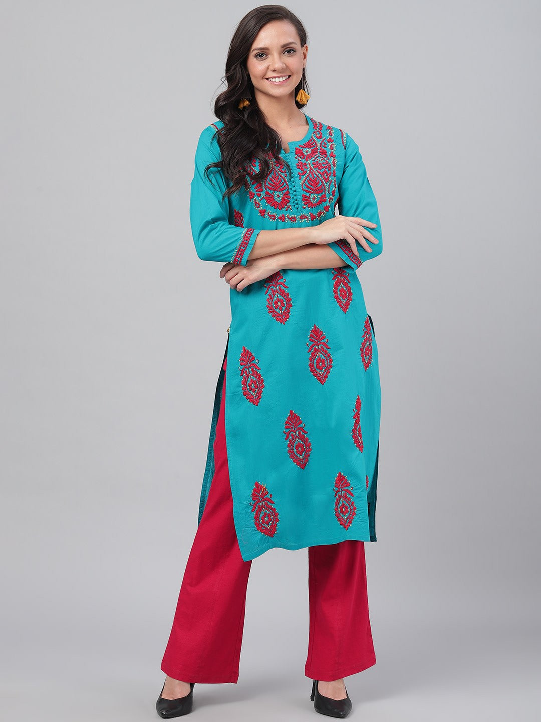 Ada Hand Embroidered Green Cotton Lucknowi Chikankari Straight Kurta A226000