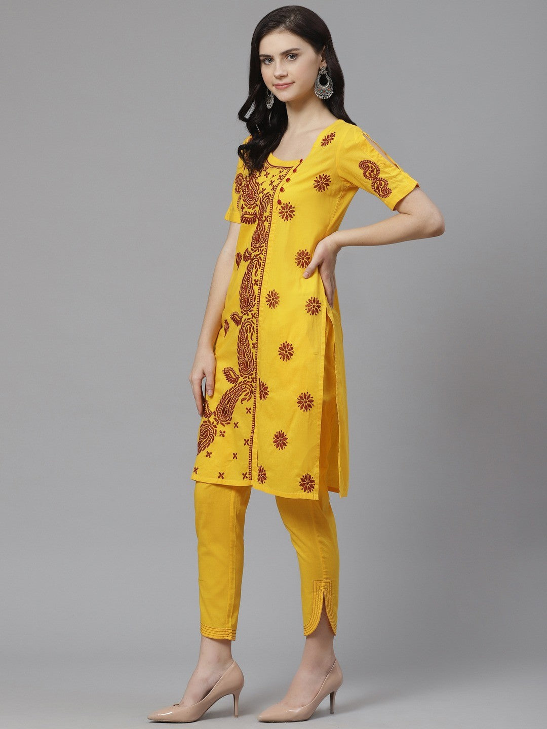 Ada Hand Embroidered Yellow Cotton Lucknowi Chikankari Straight Kurta With Trouser Set A100330