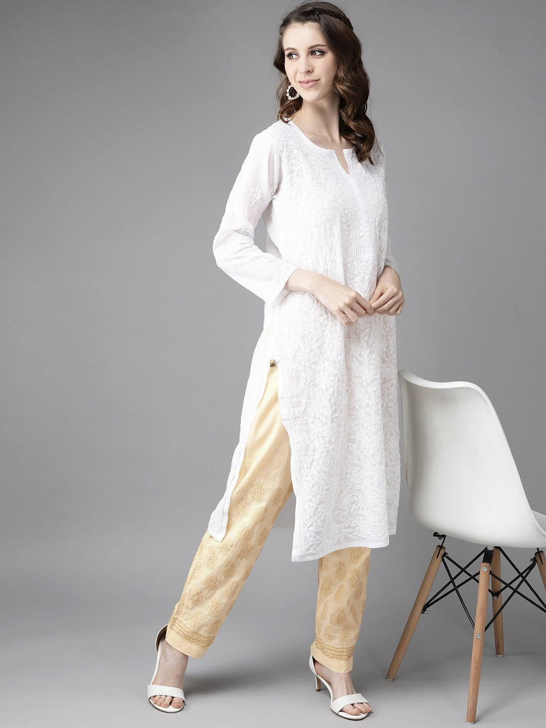 Ada Hand Embroidered White/Fawn Georgette Lucknowi Chikankari Kurta Set A811177