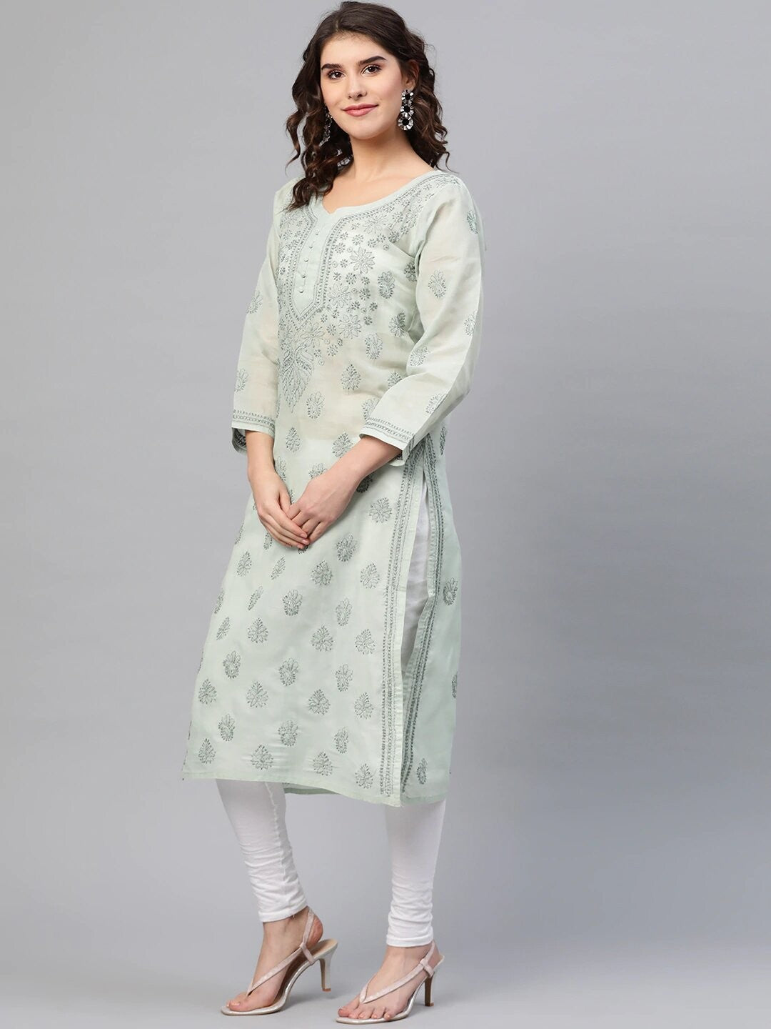 Ada Hand Embroidered Light Grey Cotton Lucknow Chikan Kurta A227152